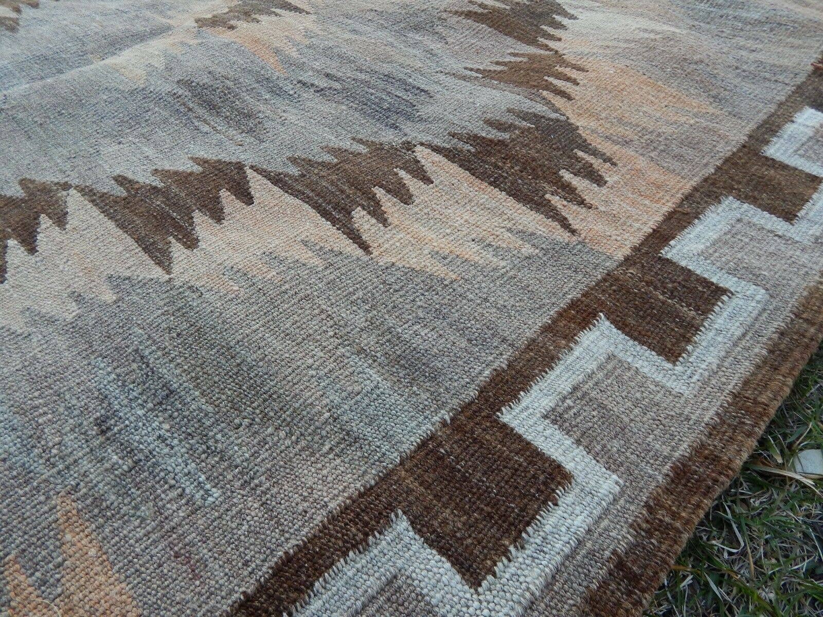 Vintage Turkish Kilim Rug 4'8'' x 9'4''