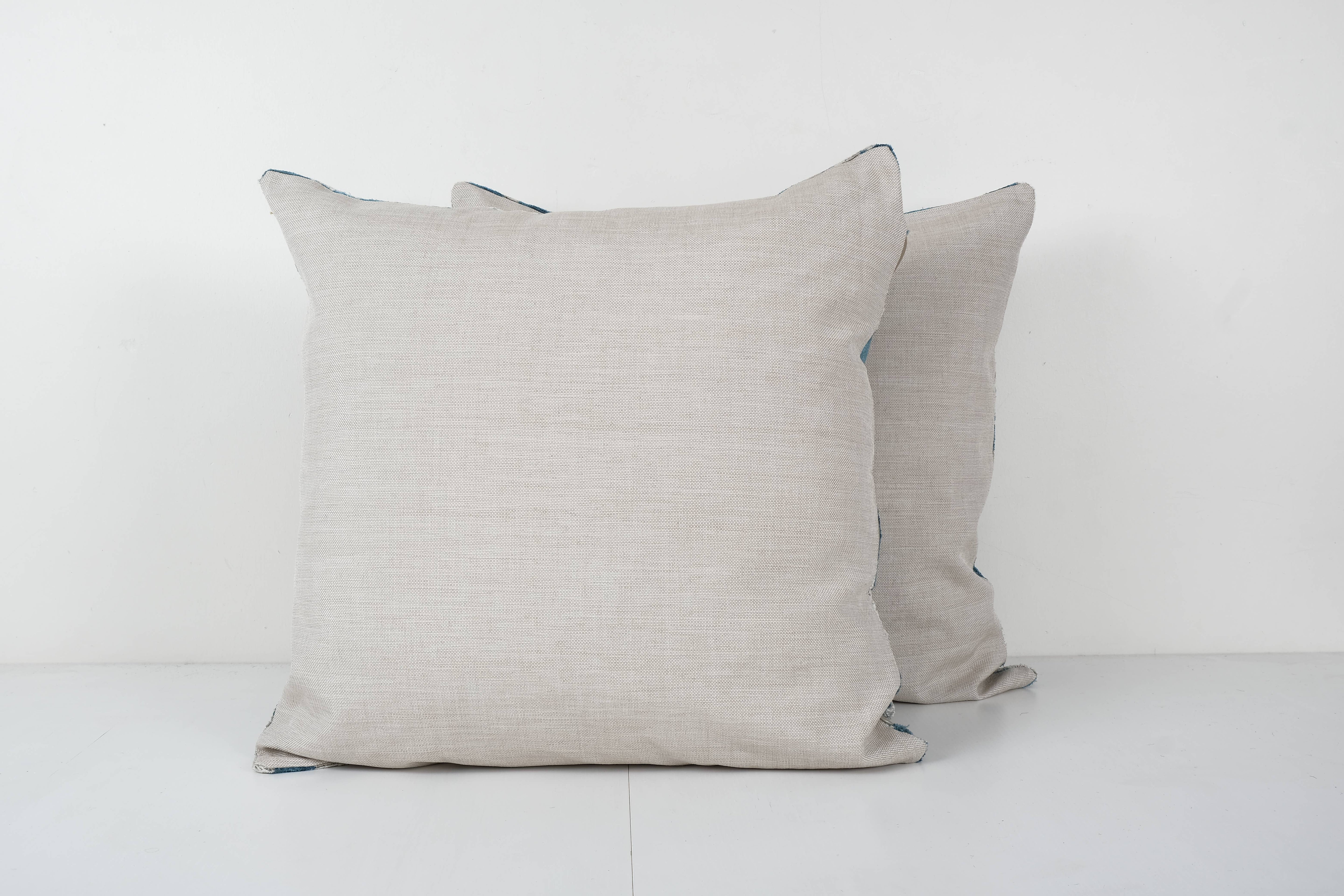Silk Ikat Velvet Pillow Cover Set of 2 | 23'' x 23''