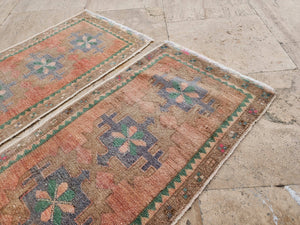 Vintage Oushak Yastik Rugs Set of 2 | 20'' x 32''