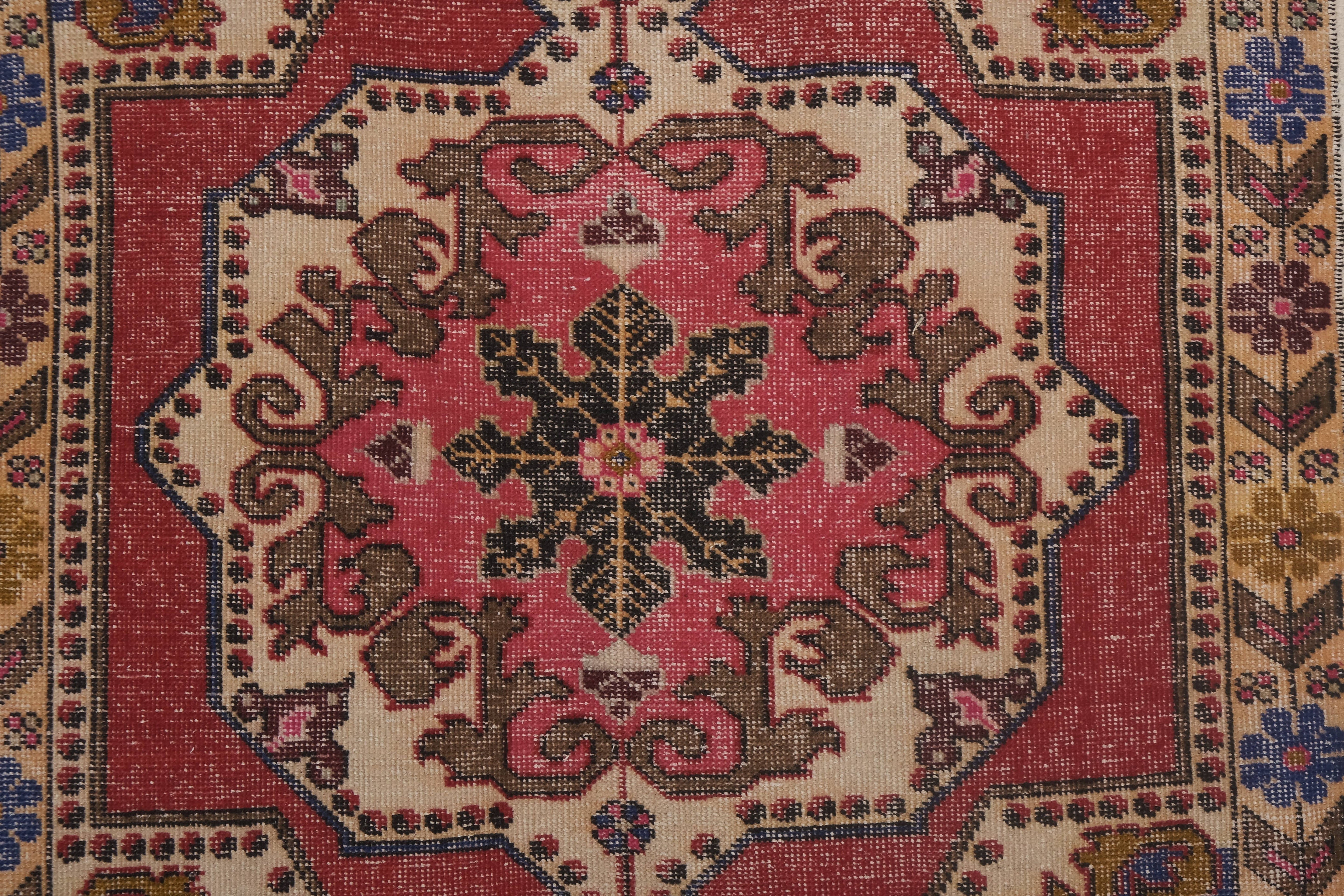Vintage Turkish Rug 4'8'' x 7'1''