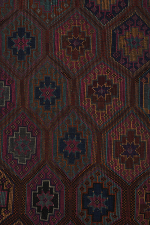 Vintage Turkish Kilim Rug 5'6'' x 9'2''