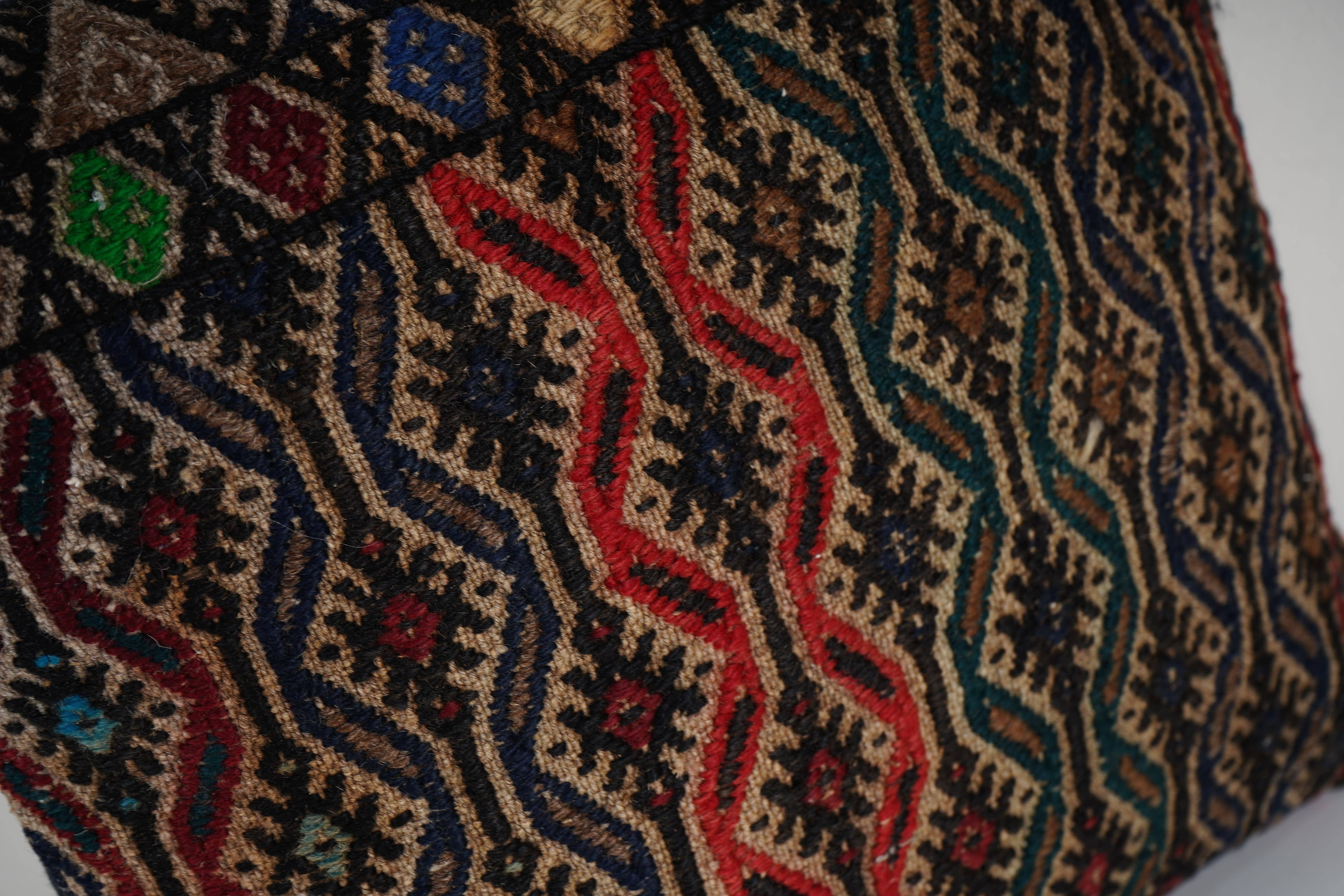 Kilim Pillow Cover | 16'' x 16''