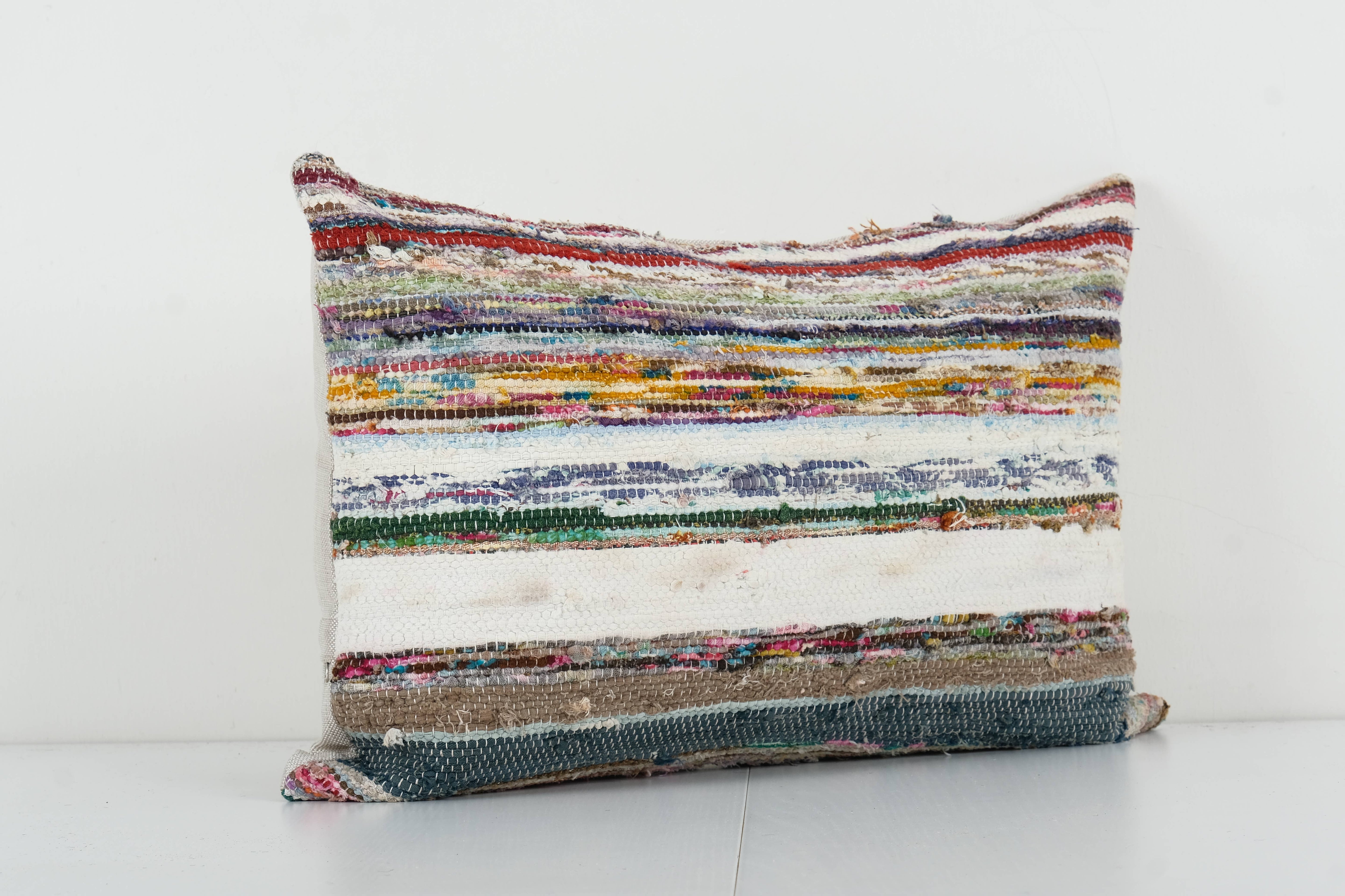 Kilim Pillow Cover | 16'' x 22''