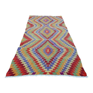 Vintage Turkish Kilim Rug 5'4'' x 9'4''