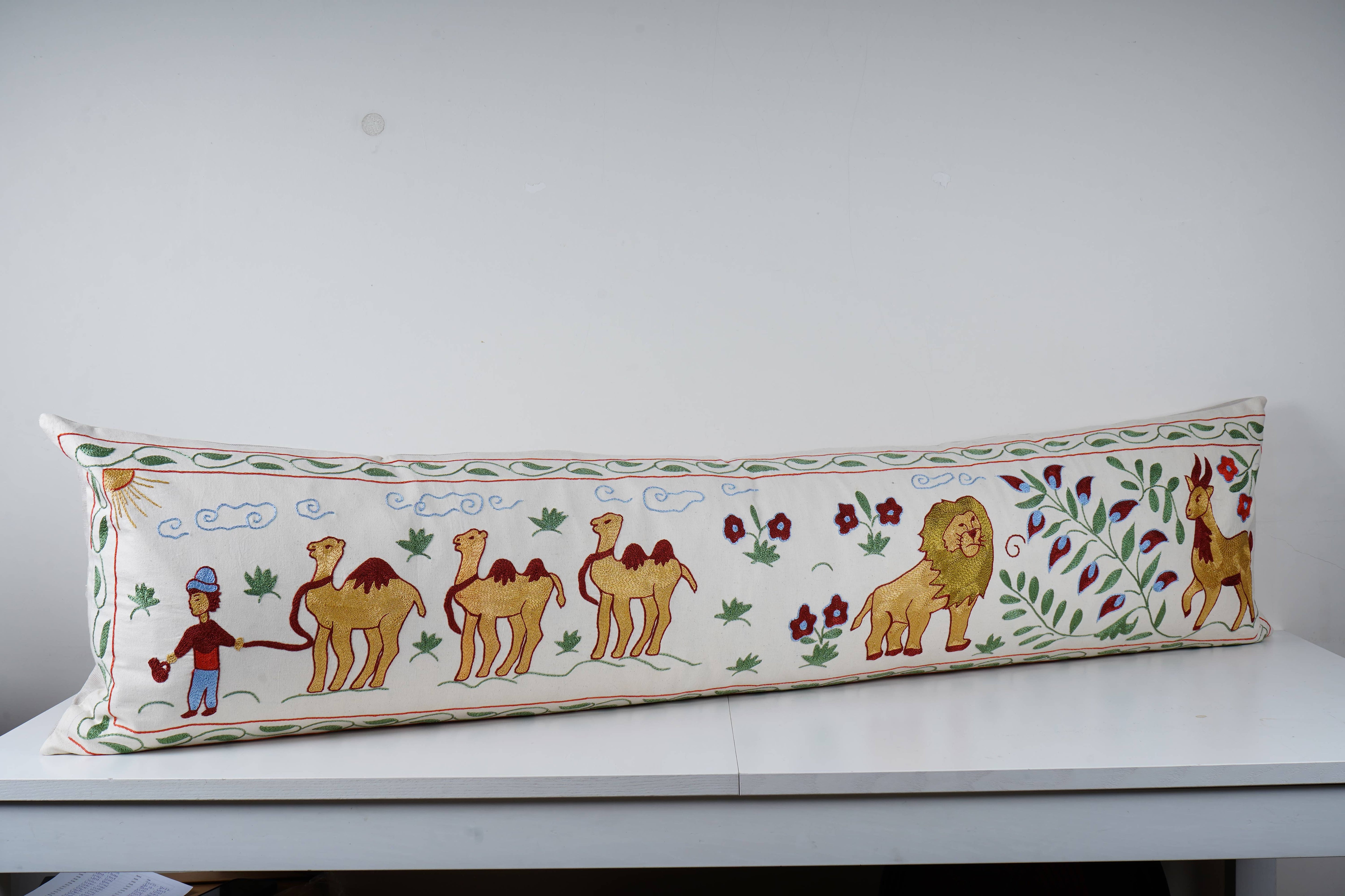 Suzani Bedding Pillow Cover | 1'6'' x 5'11''
