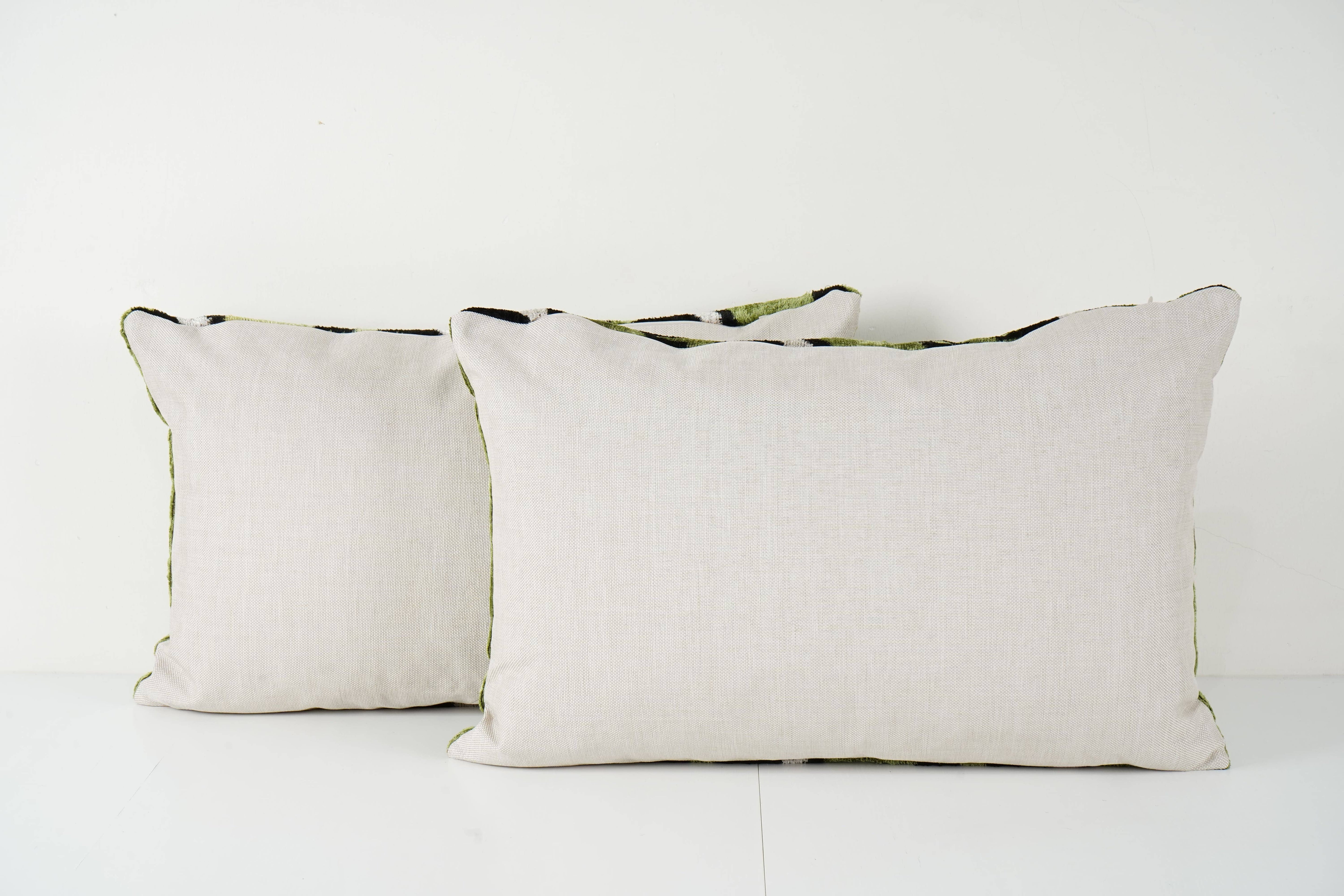Silk Ikat Velvet Pillow Cover Set of 2 | 16'' x 24''