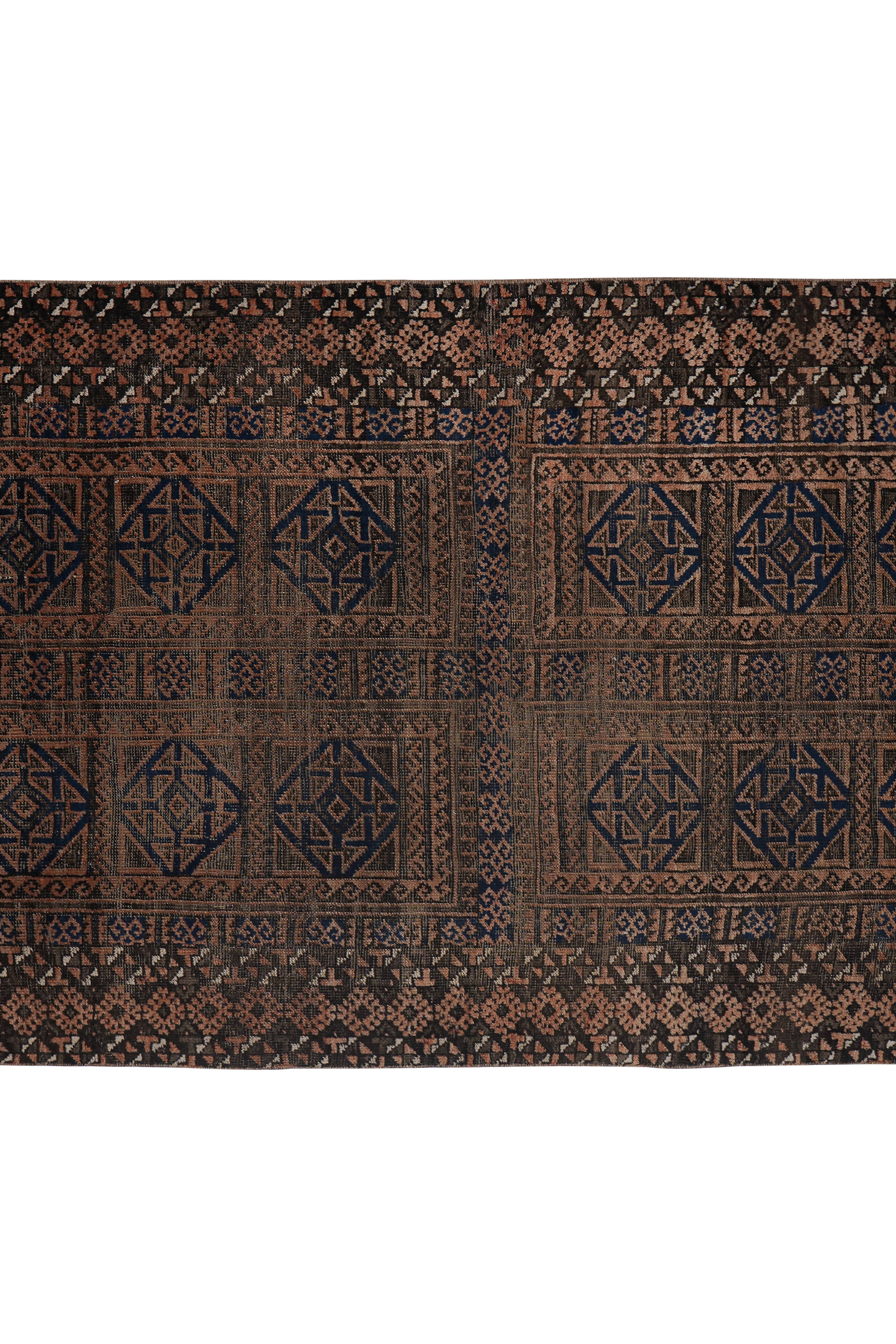 Vintage Turkish Rug 4'1'' x 6'9''