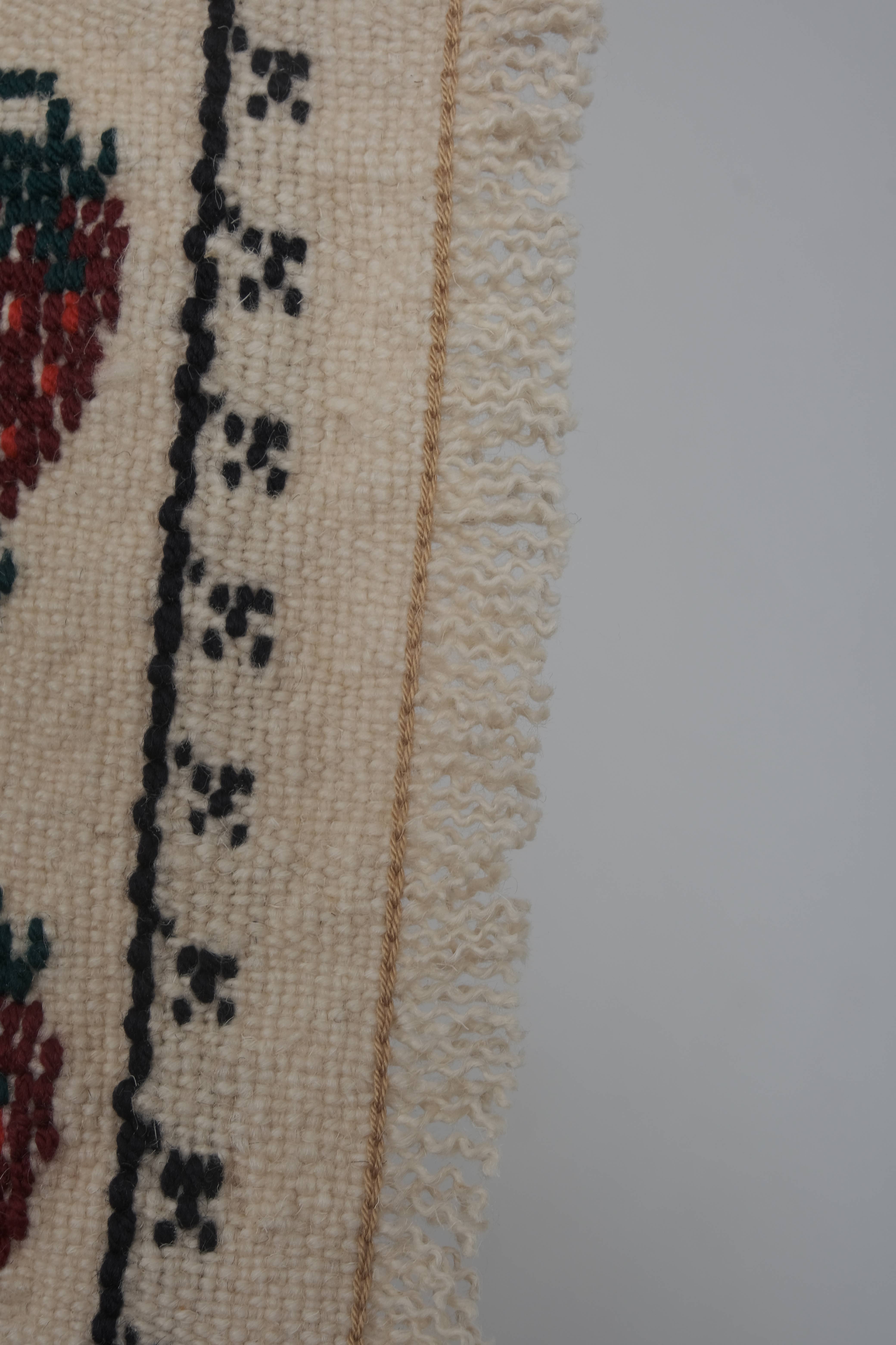 Vintage Turkish Kilim Rug 5'5'' x 8'2''