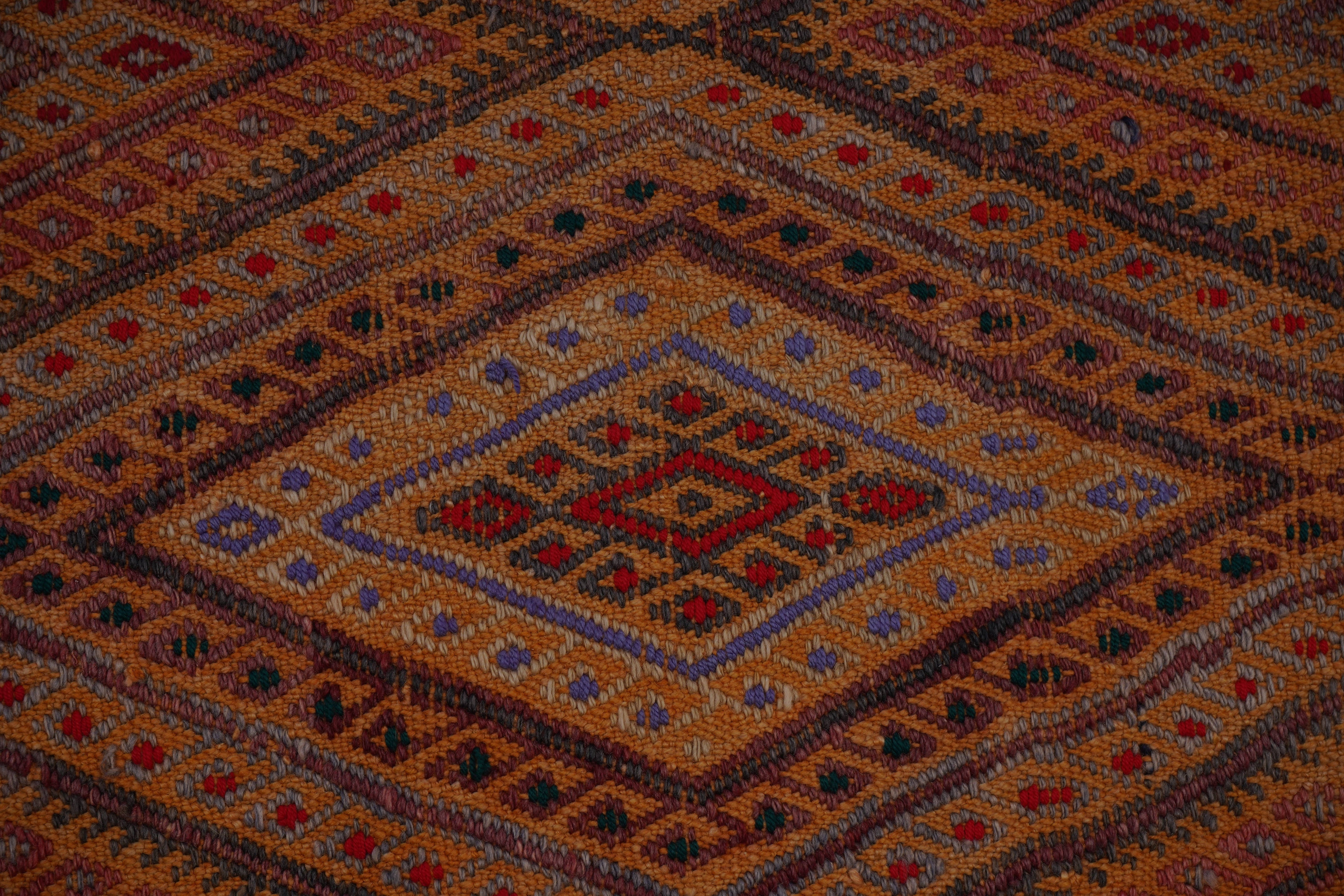 Vintage Turkish Kilim Rug 5'4'' x 7'7''
