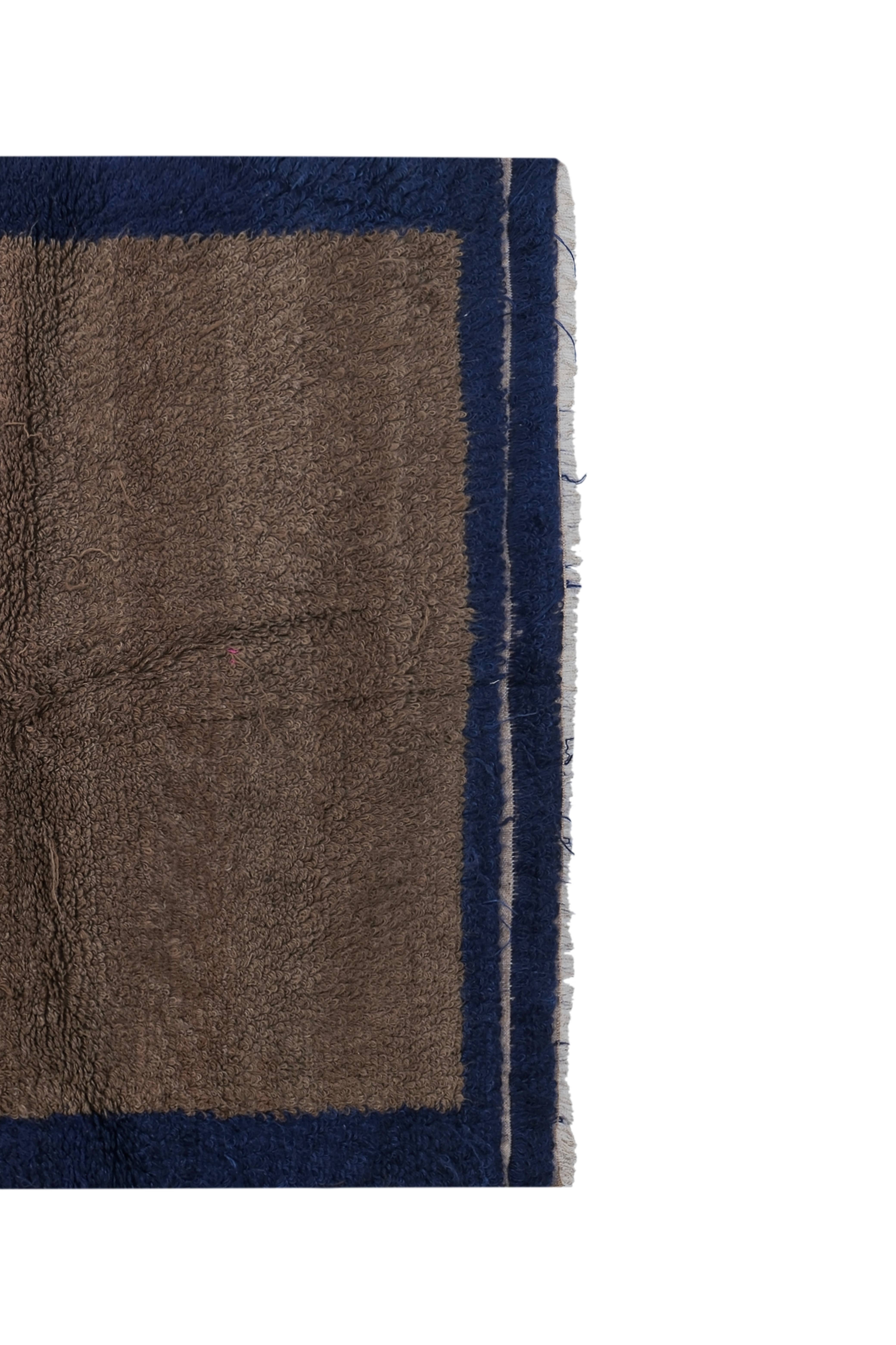Vintage Turkish Shaggy Rug 4'2'' x 5'2''