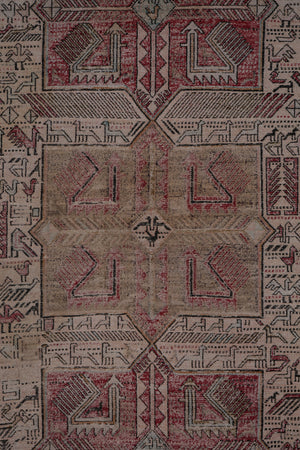 Vintage Soumac Kilim Rug 4' x 6'