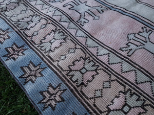 Vintage Oushak Rug 5'5'' x 9'9''
