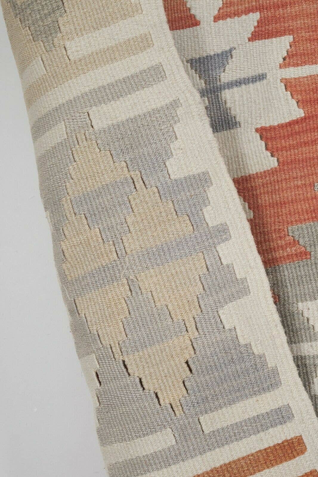 Vintage Turkish Kilim Rug 3'5'' x 5'7''