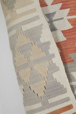 Vintage Turkish Kilim Rug 3'5'' x 5'7''