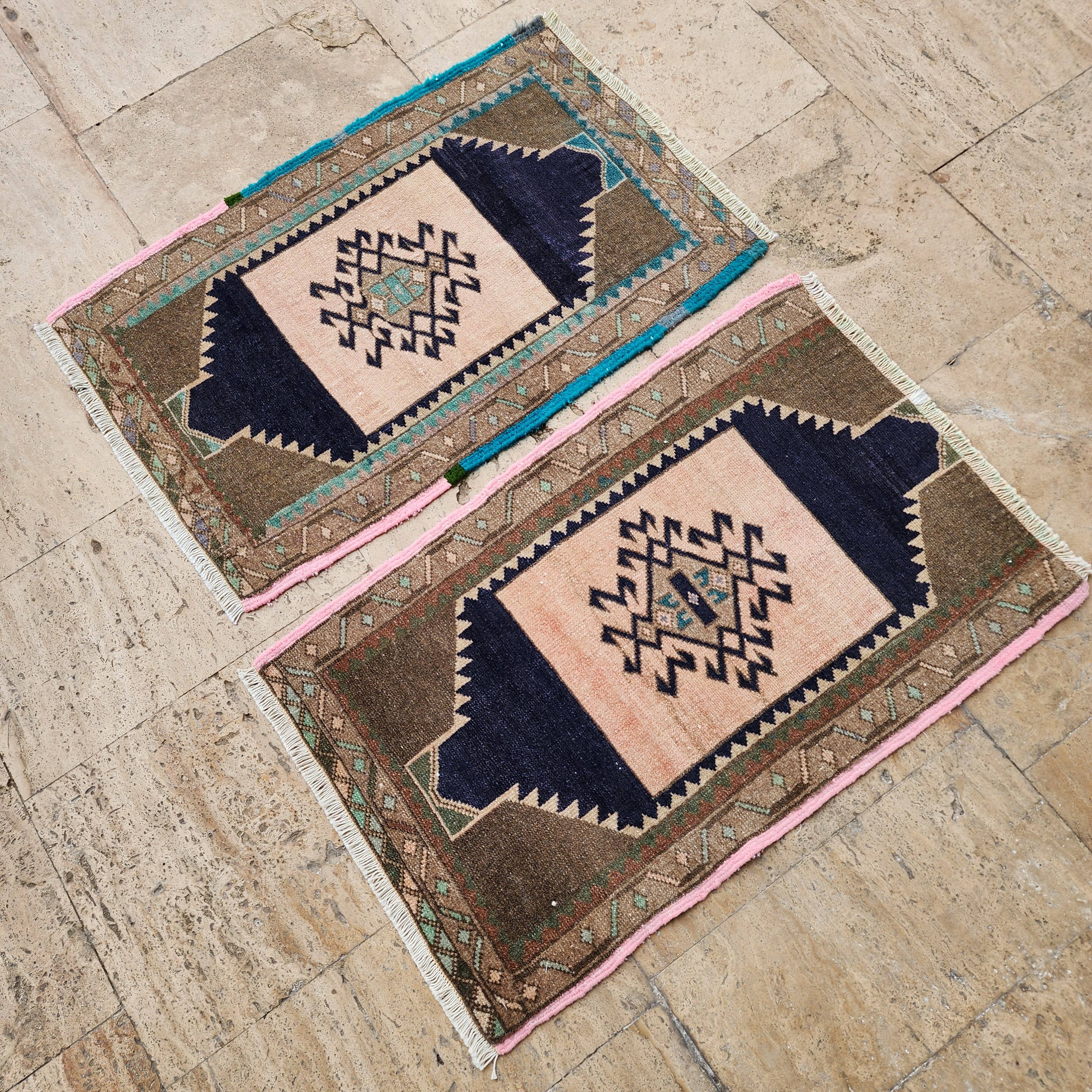 Vintage Turkish Yastik Rugs Set of 2 | 20'' x 32''