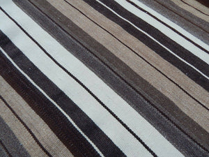 Vintage Turkish Kilim Rug 5' x 8'5''