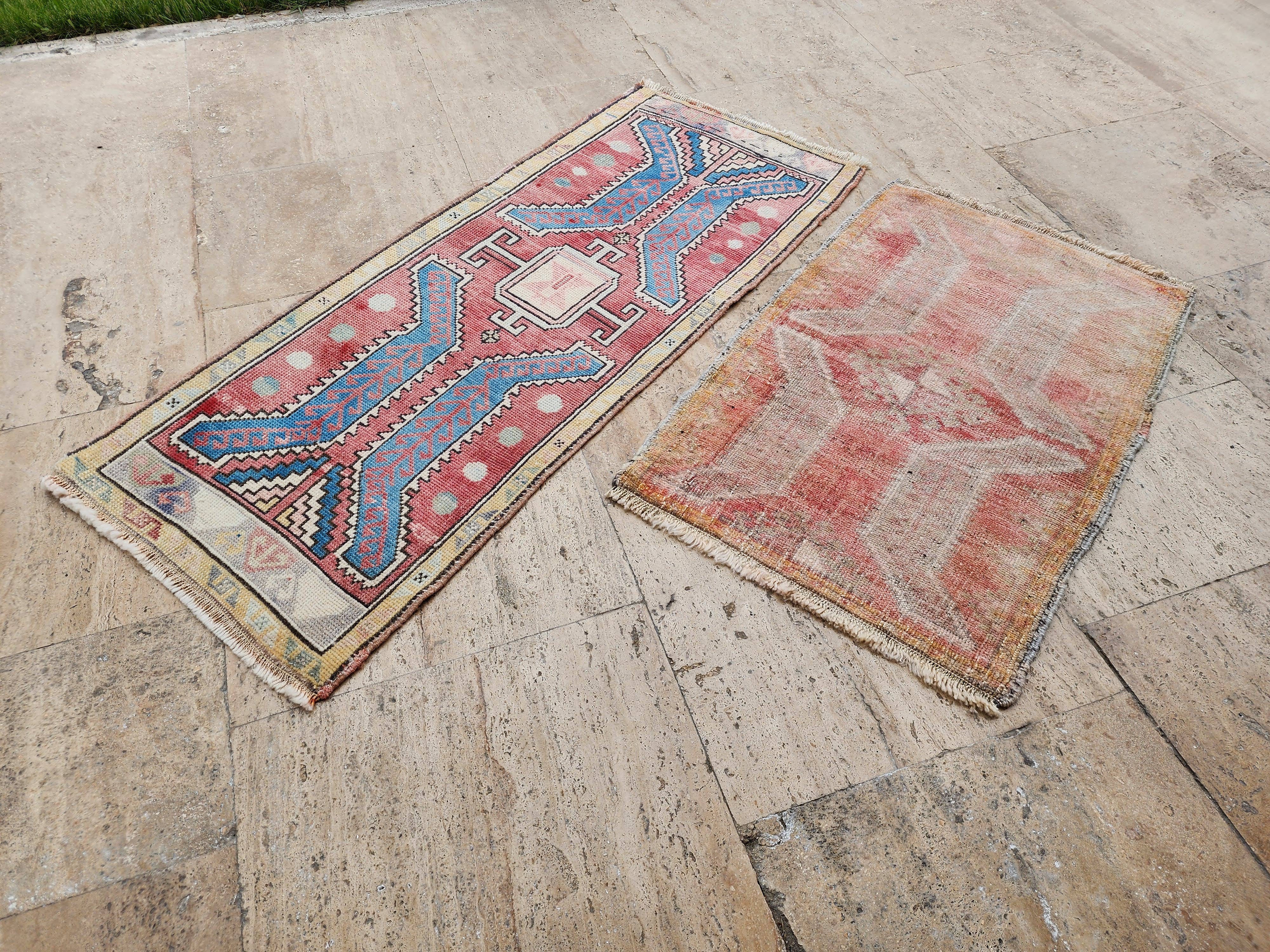 Vintage Turkish Yastik Rug Set of 2 | 1'9'' x 2'8'' & 1'8'' x 4'1''