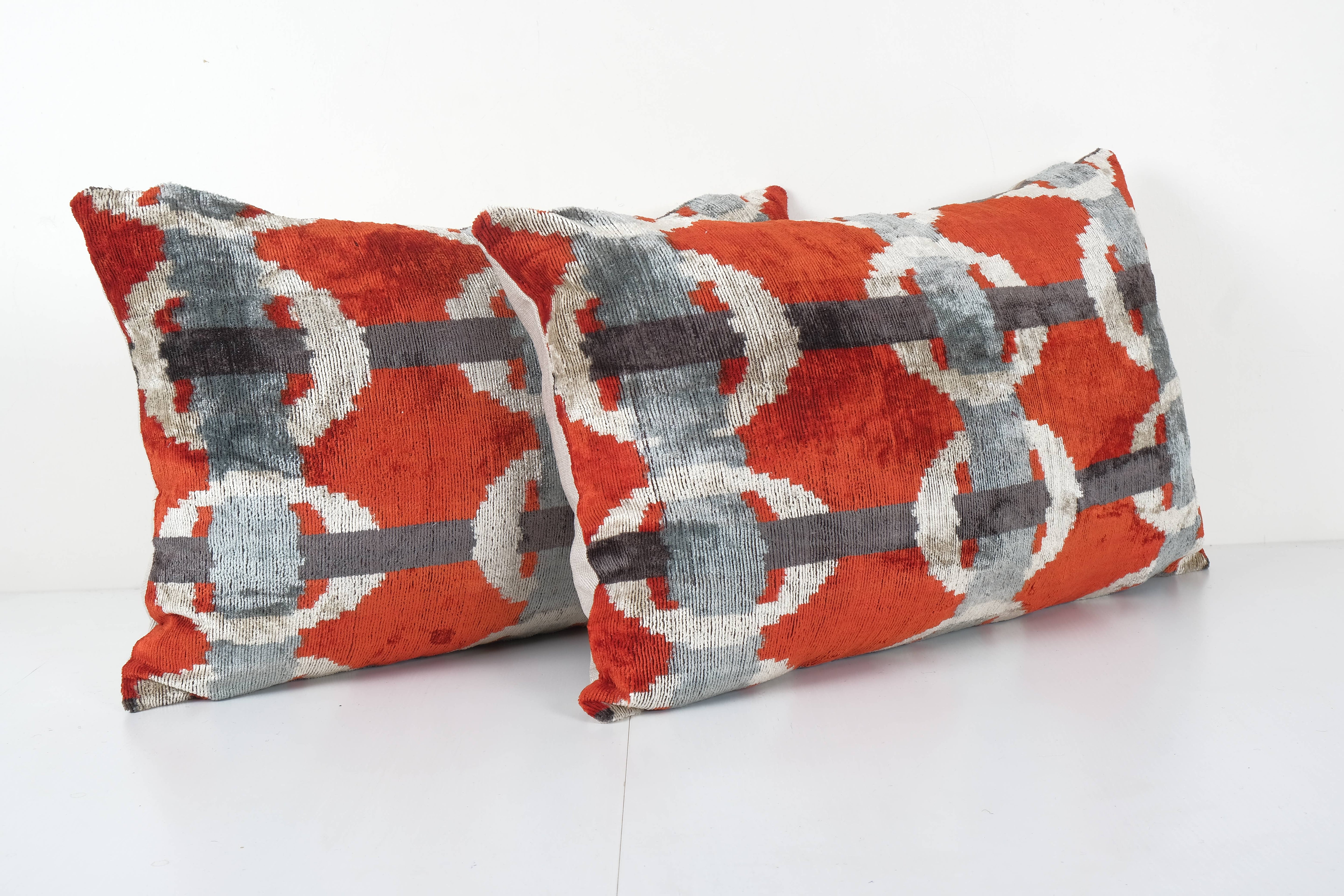 Silk Ikat Velvet Pillow Cover | 16'' x 26''