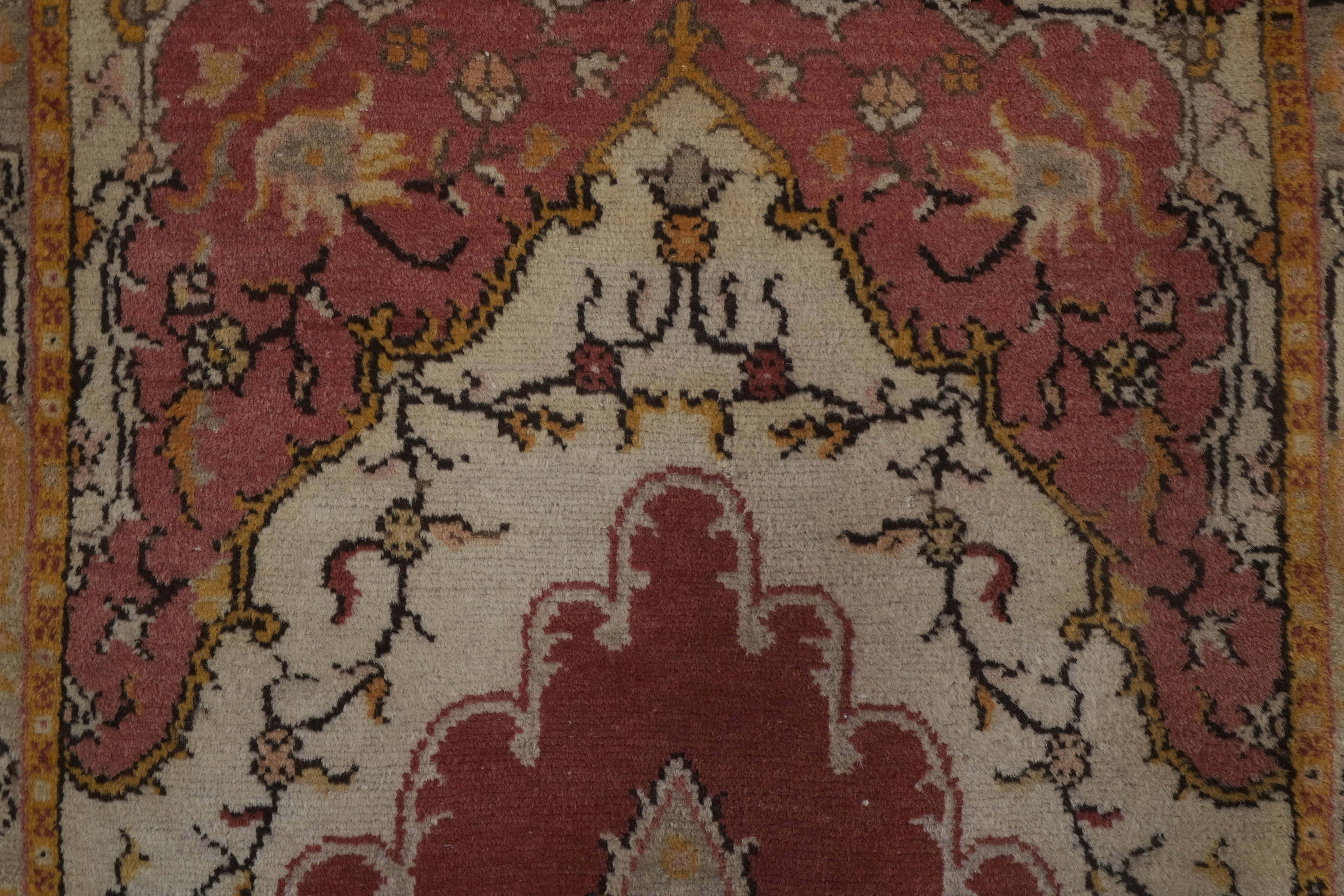 Vintage Oushak Rug 3'5'' x 7'9''