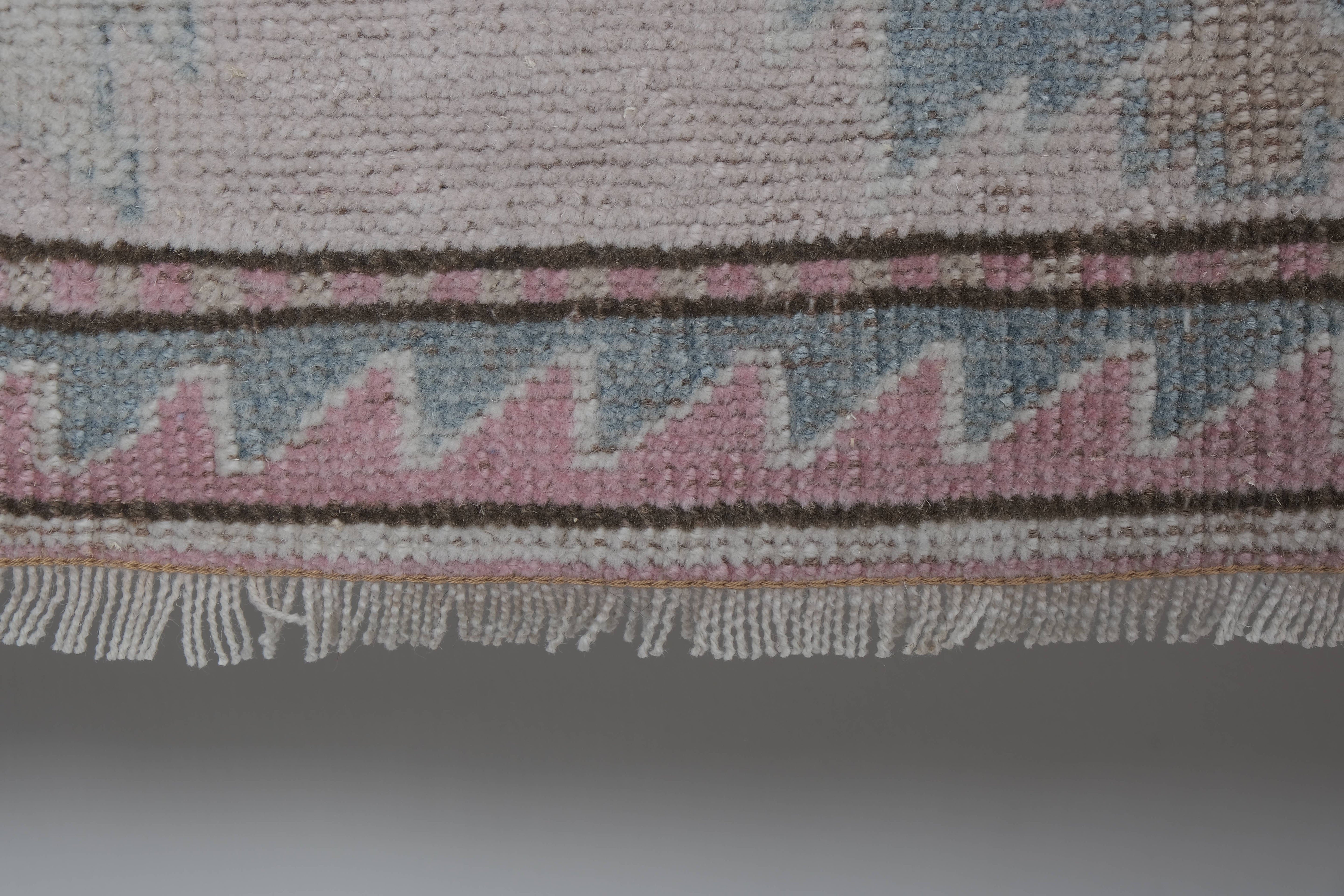 Vintage Oushak Rug 5'11'' x 7'3''
