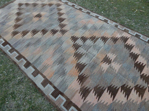 Vintage Turkish Kilim Rug 4'8'' x 9'4''