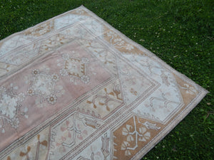 Vintage Turkish Rug 6'4'' x 8'9''