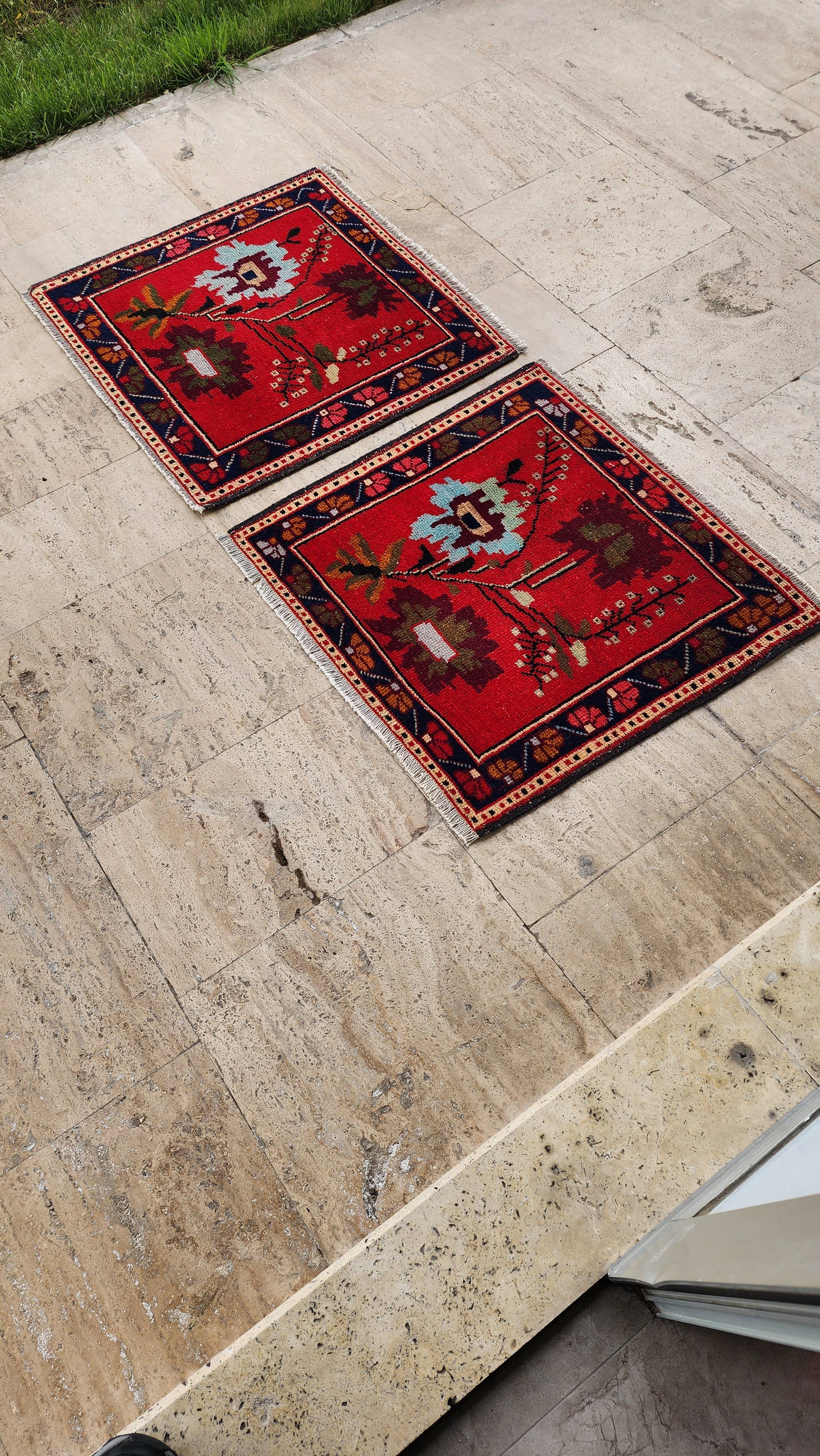 Vintage Turkish Yastik Rugs Set of 2 | 29'' x 31''