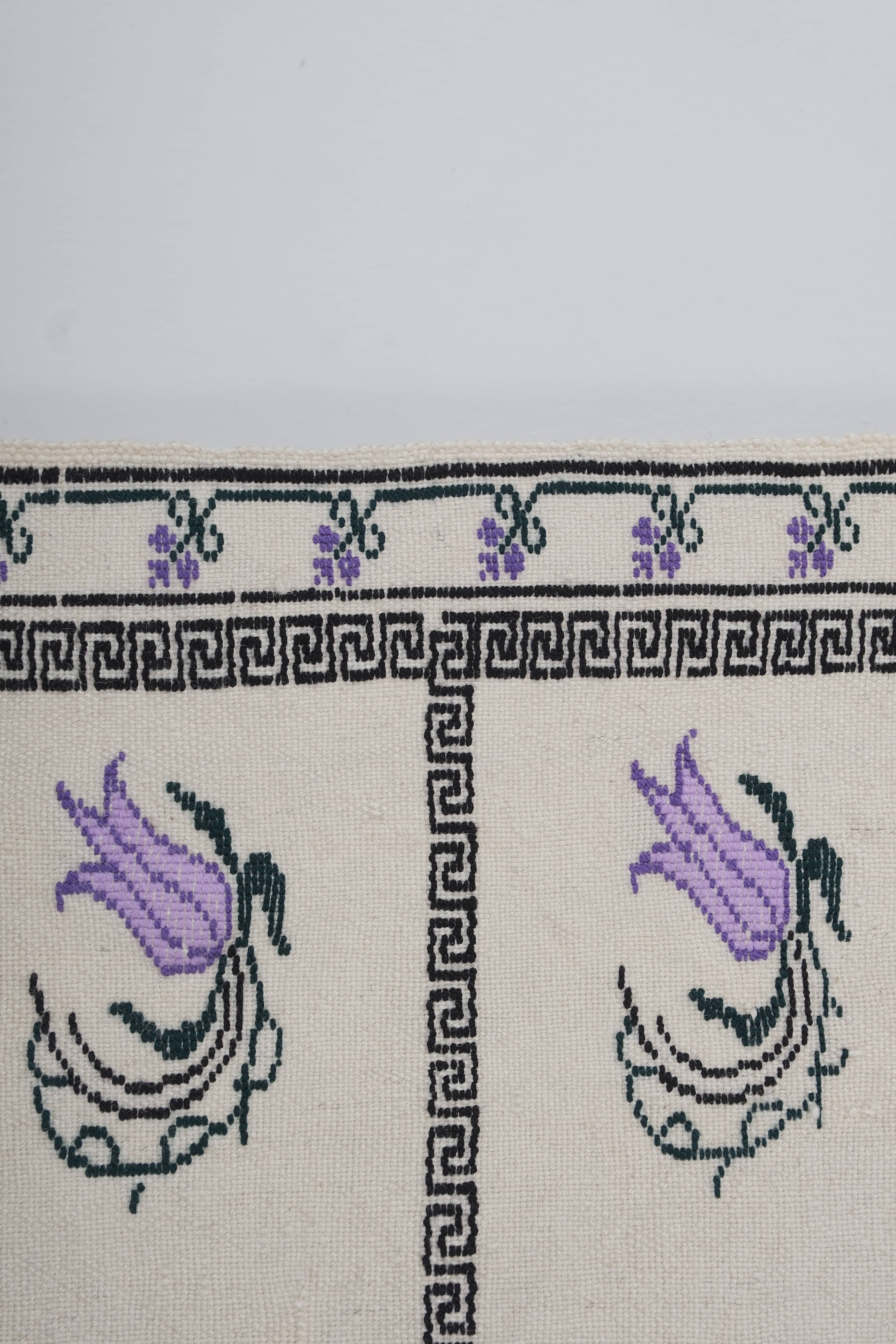 Vintage Turkish Kilim Rug 5'7'' x 8'2''