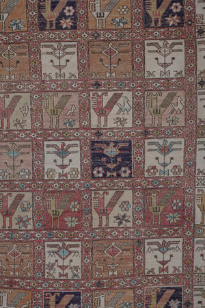 Vintage Turkish Soumac Kilim Rug 4'1'' x 5'8''