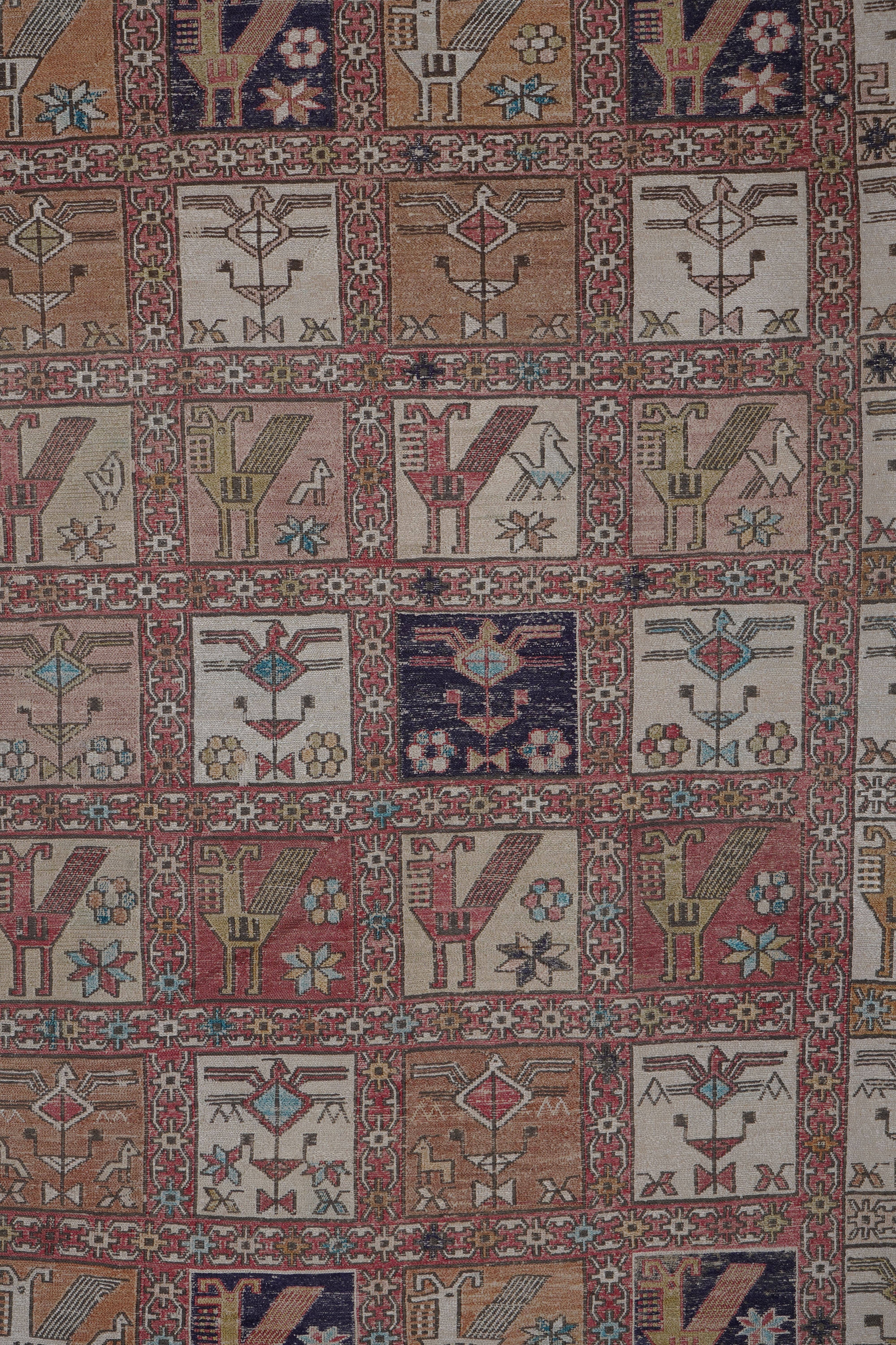 Vintage Turkish Soumac Kilim Rug 4'1'' x 5'8''