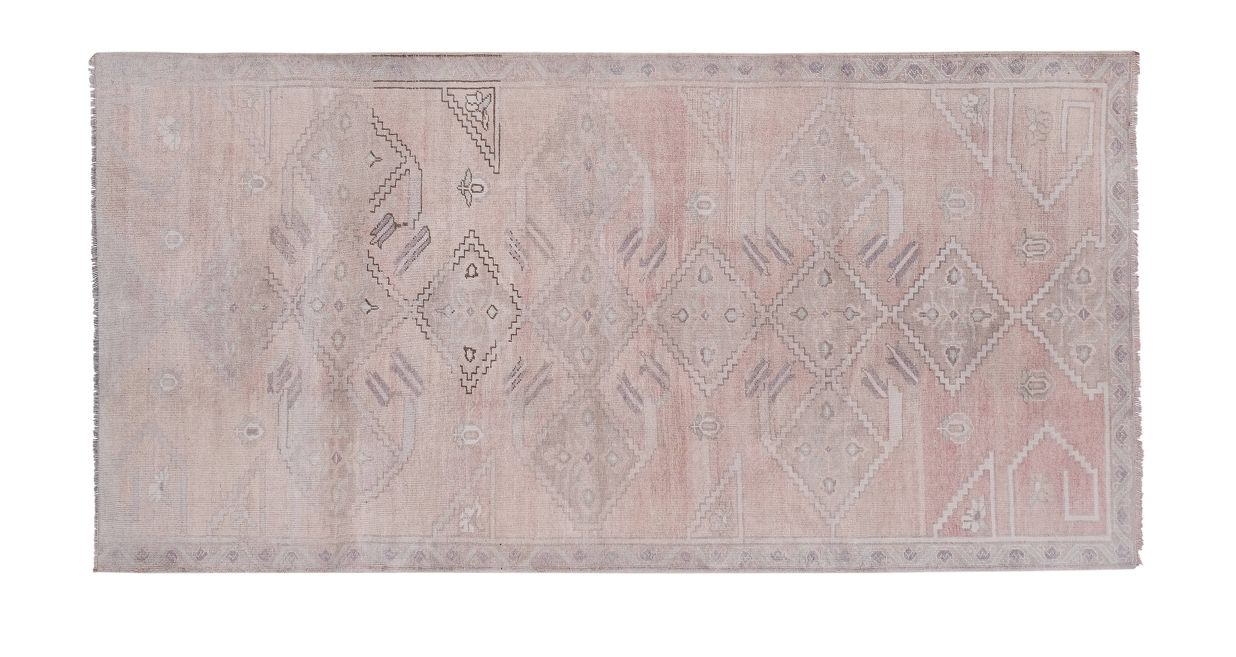Vintage Turkish Karapinar Rug 5'1'' x 10'2''