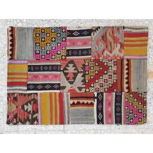 Vintage Turkish Kilim Rug 2'' x 2''