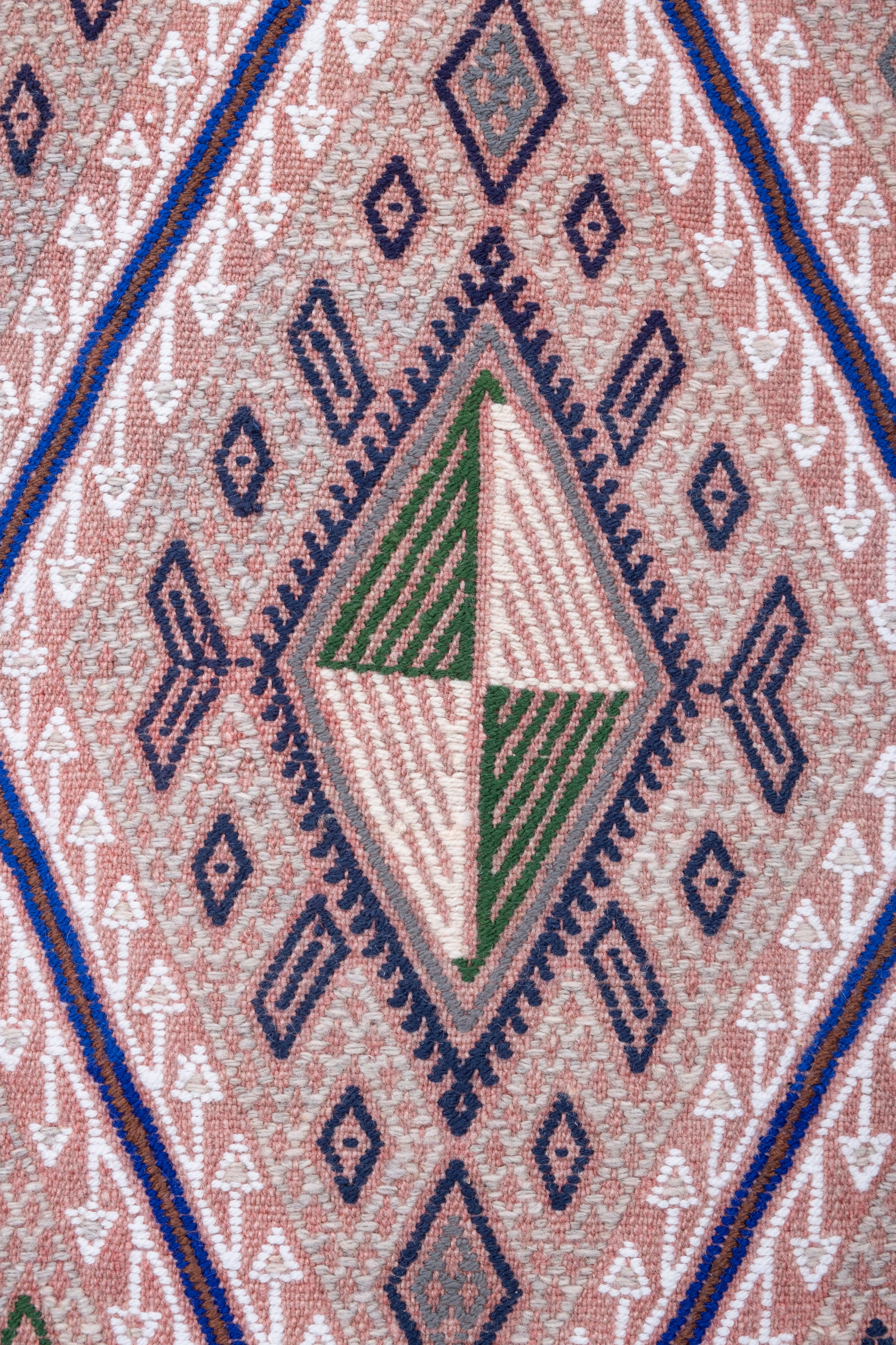 Vintage Turkish Kilim Rug 5'7'' x 7'1''