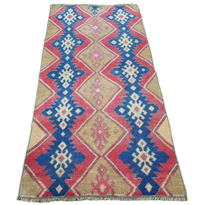 Vintage Turkish Karapinar Rug 2'7'' x 5'5''