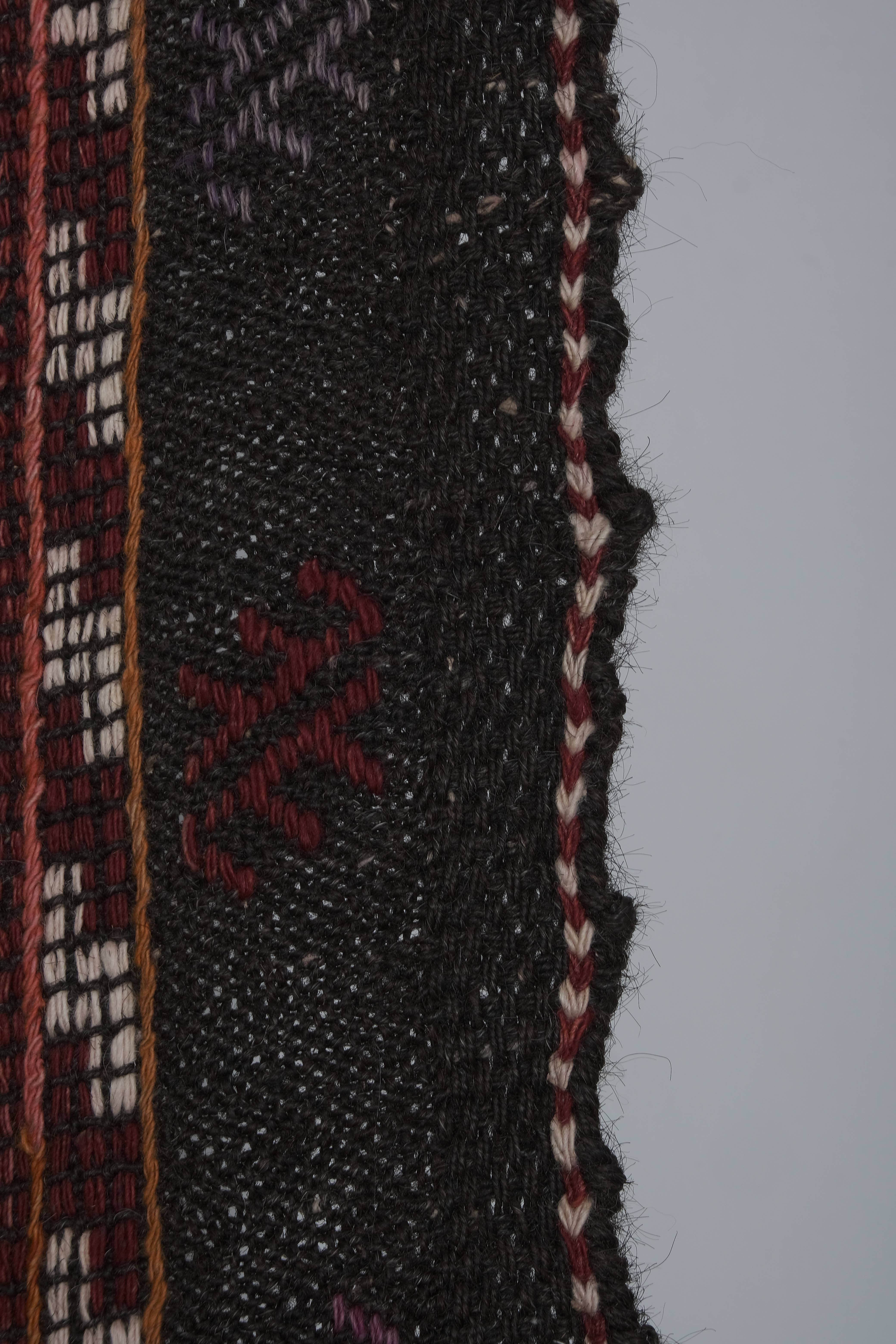 Vintage Turkish Kilim Rug 6'9'' x 9'6''