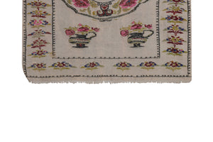 Vintage Turkish Kilim Rug 33'' x 40''