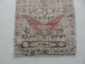 Vintage Sivas Rug 21'' x 38''