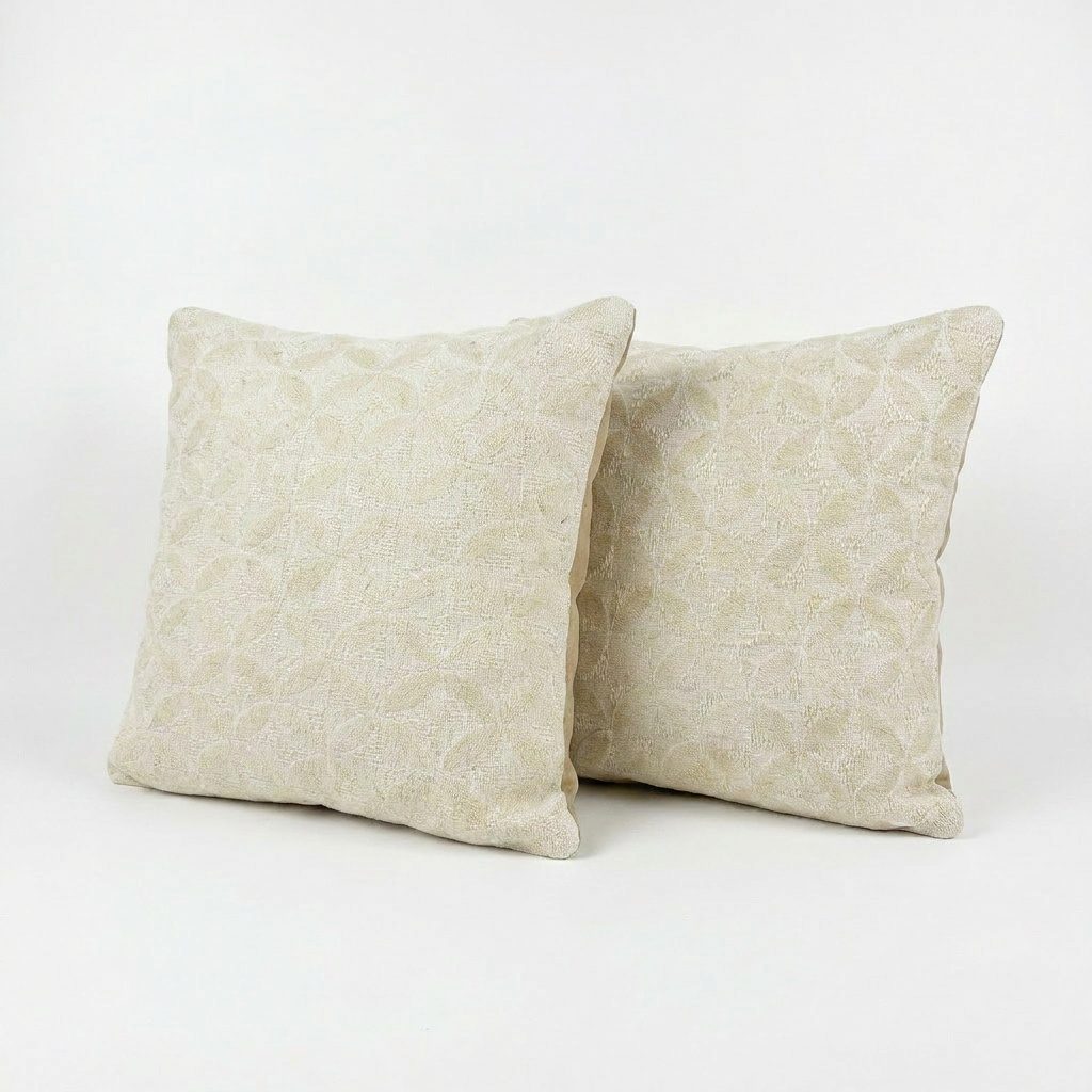 Turkish Kilim Pillow Cover Set of 2 | 20'' x 20'' - left angle