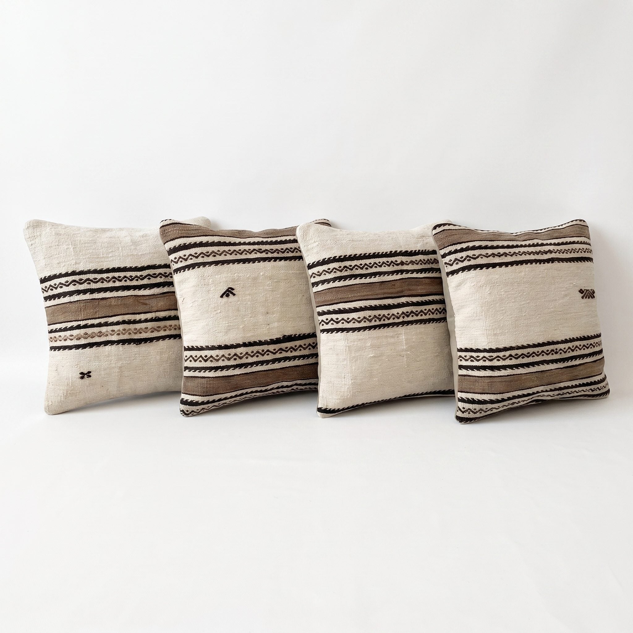 Turkish Kilim Pillow Cover Set of 4 | 23'' x 23'' - right angle