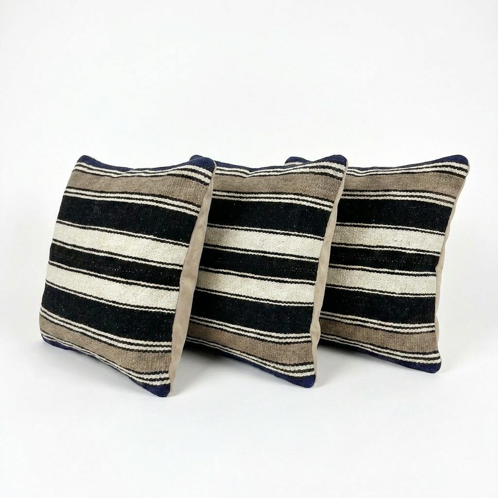Turkish Kilim Pillow Cover Set of 3 | 16'' x 16'' - left angle