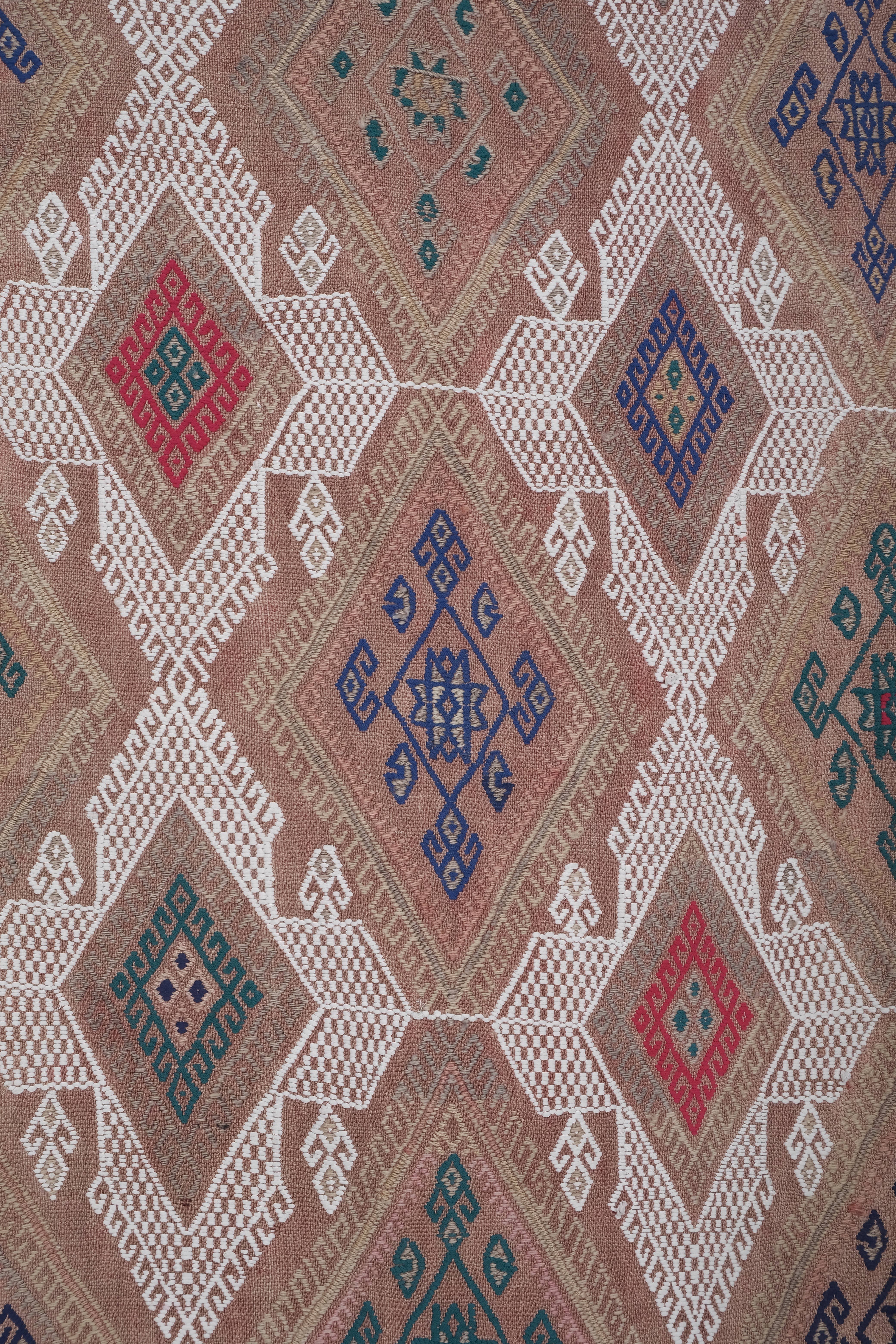 Vintage Turkish Kilim Rug 4'10'' x 6'8''