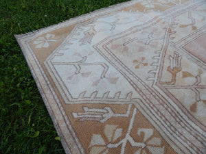 Vintage Turkish Rug 6'4'' x 8'9''