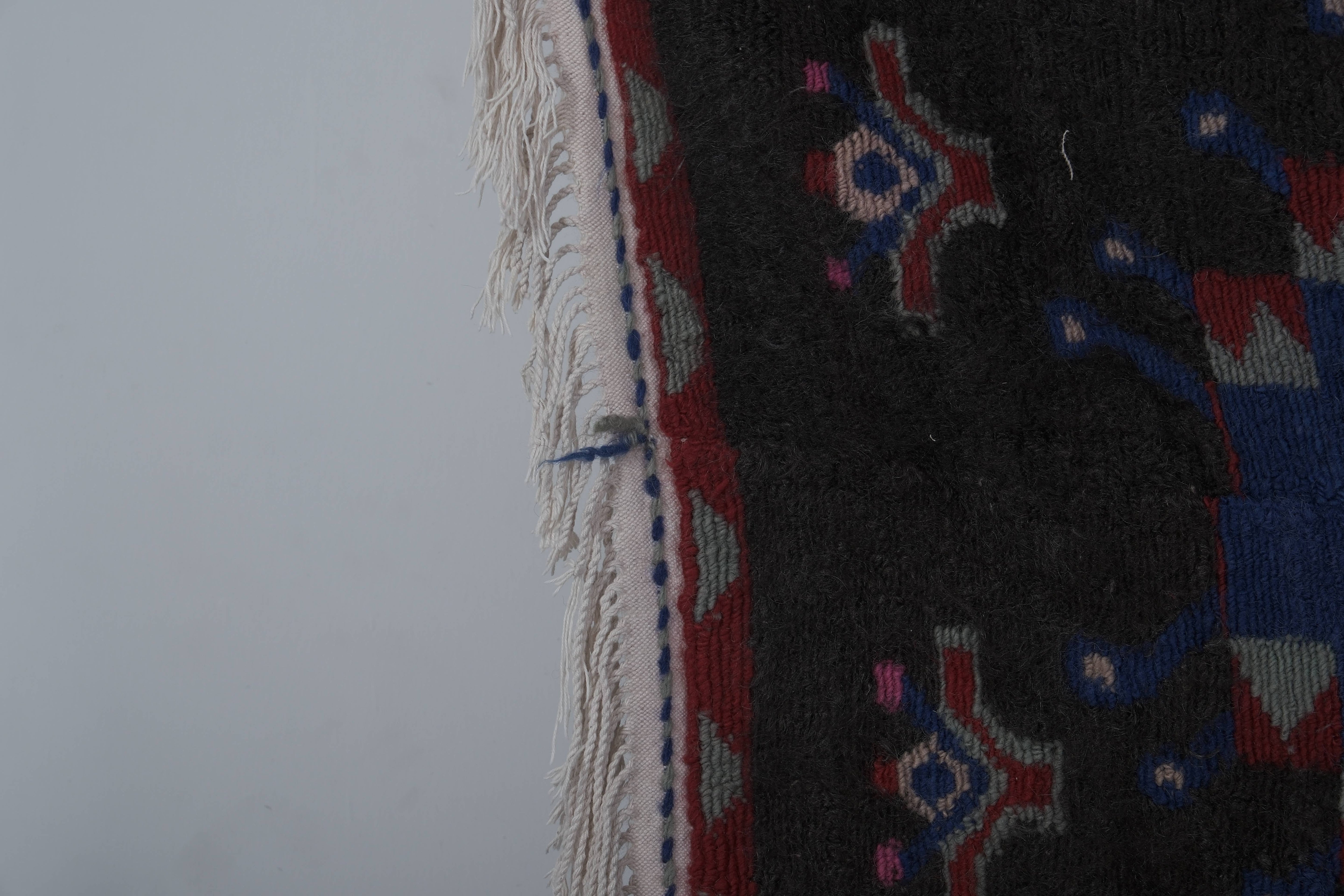 Vintage Turkish Shaggy Rug 40'' x 55''