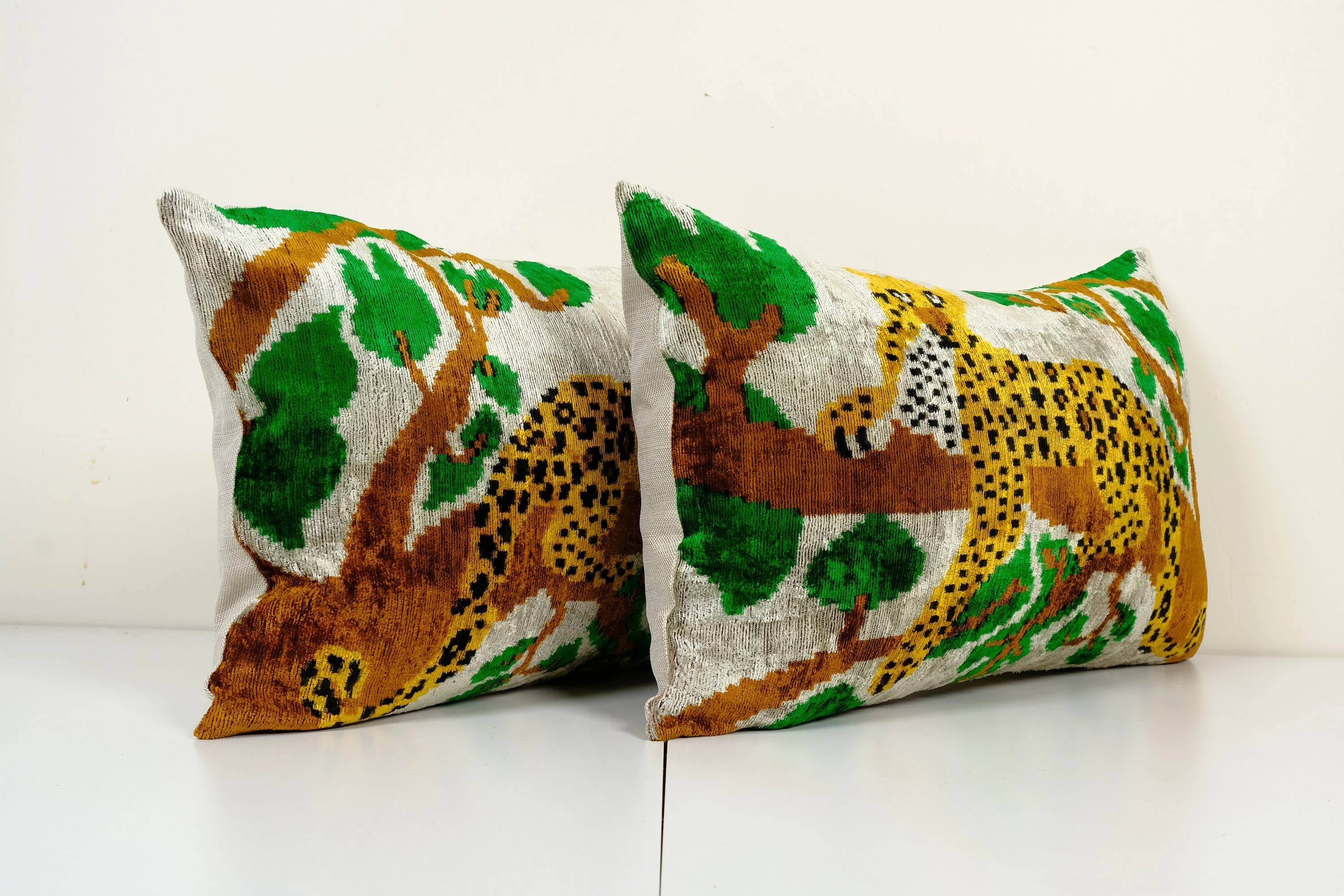 Tiger Silk Ikat Velvet Pillow Cover Set of 2 | 16'' x 24''