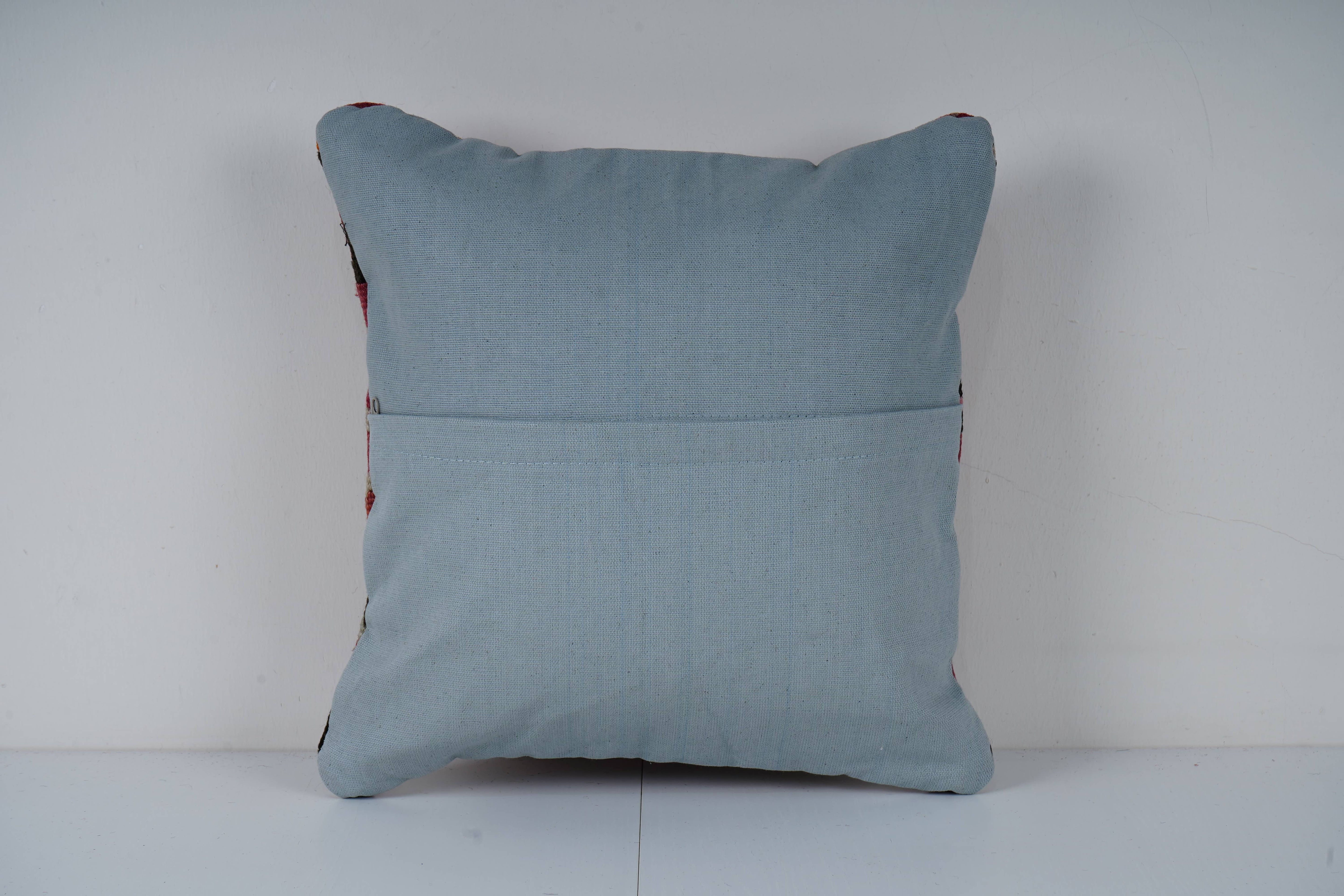 Kilim Pillow Cover | 16'' x 16''
