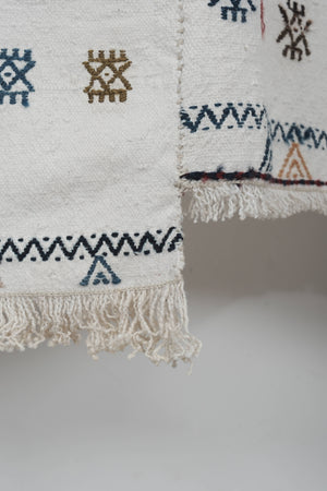 Vintage Kilim Rug 4'5'' x 8'