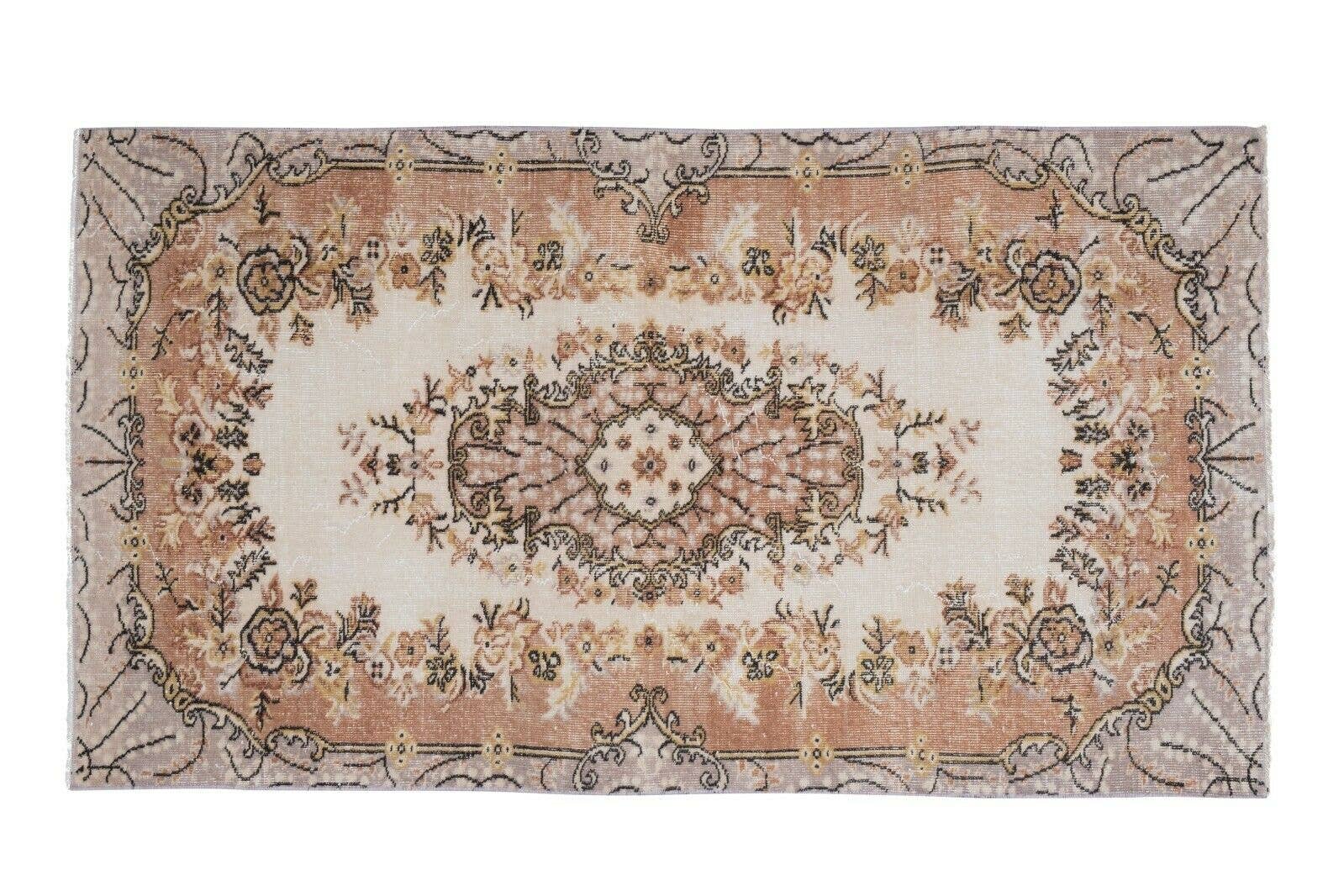 Vintage Turkish Rug 3'9'' x 6'9''