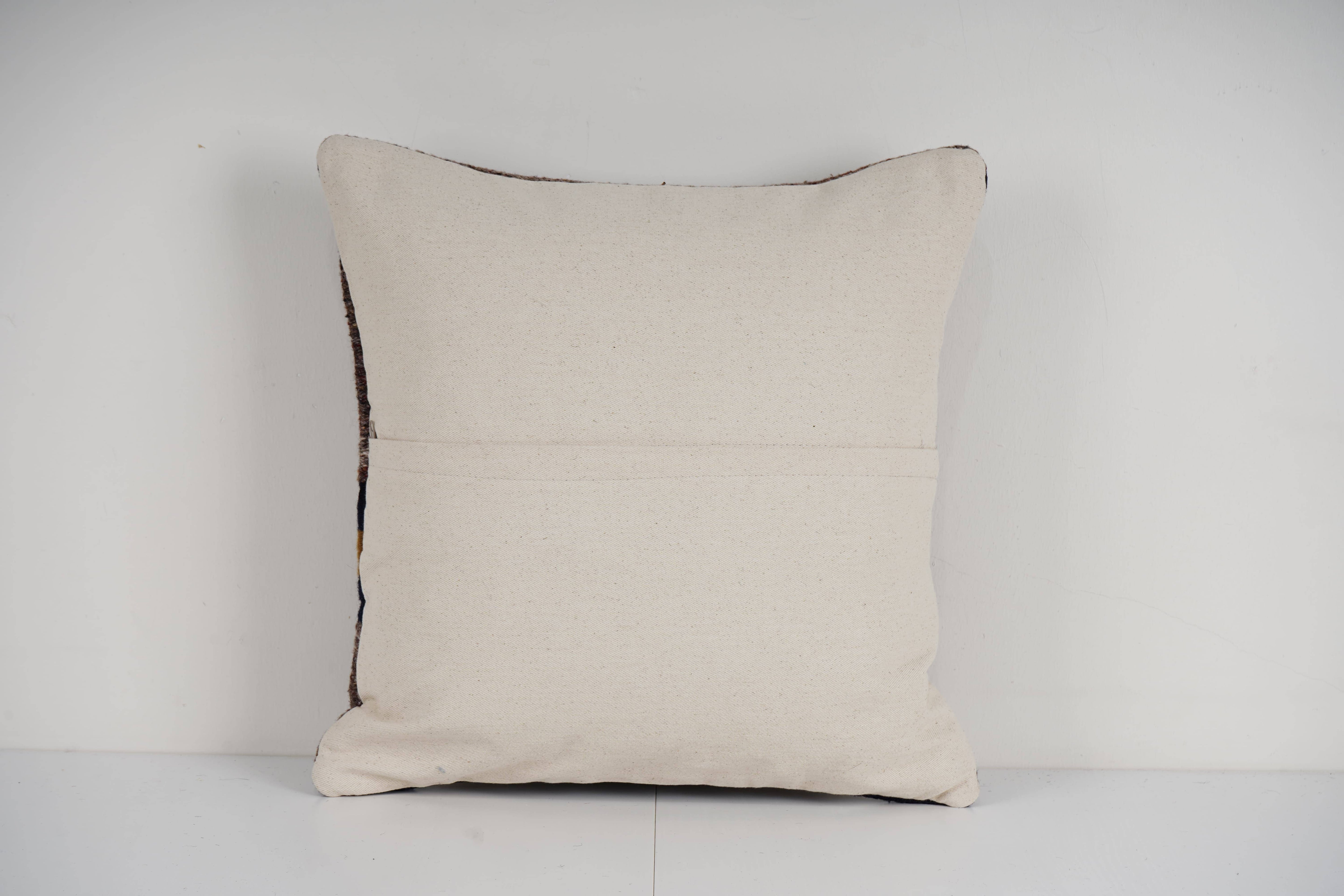 Kilim Pillow Cover | 20'' x 20''