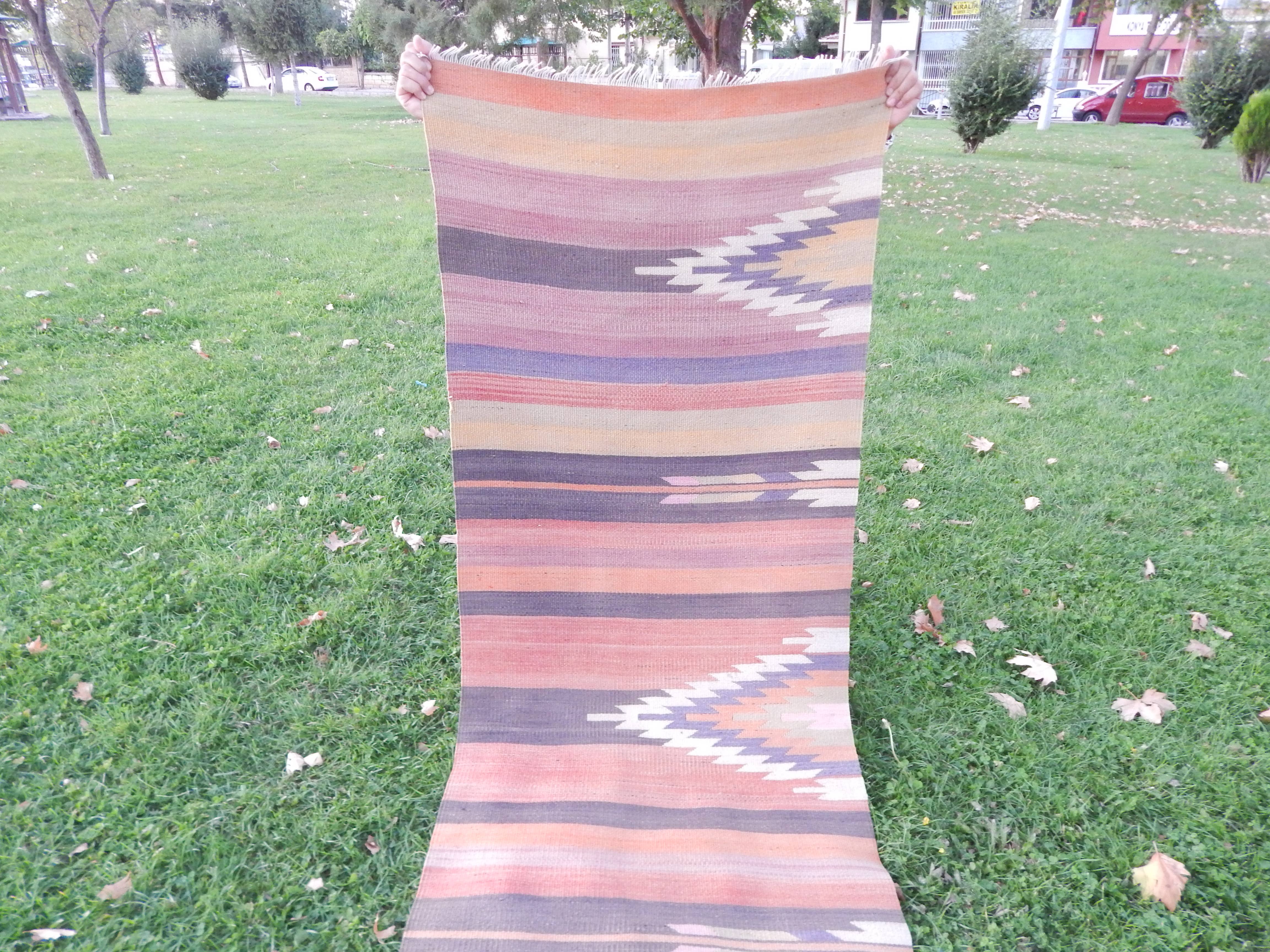 Vintage Turkish Kilim Runner 2'7'' x 7'8''