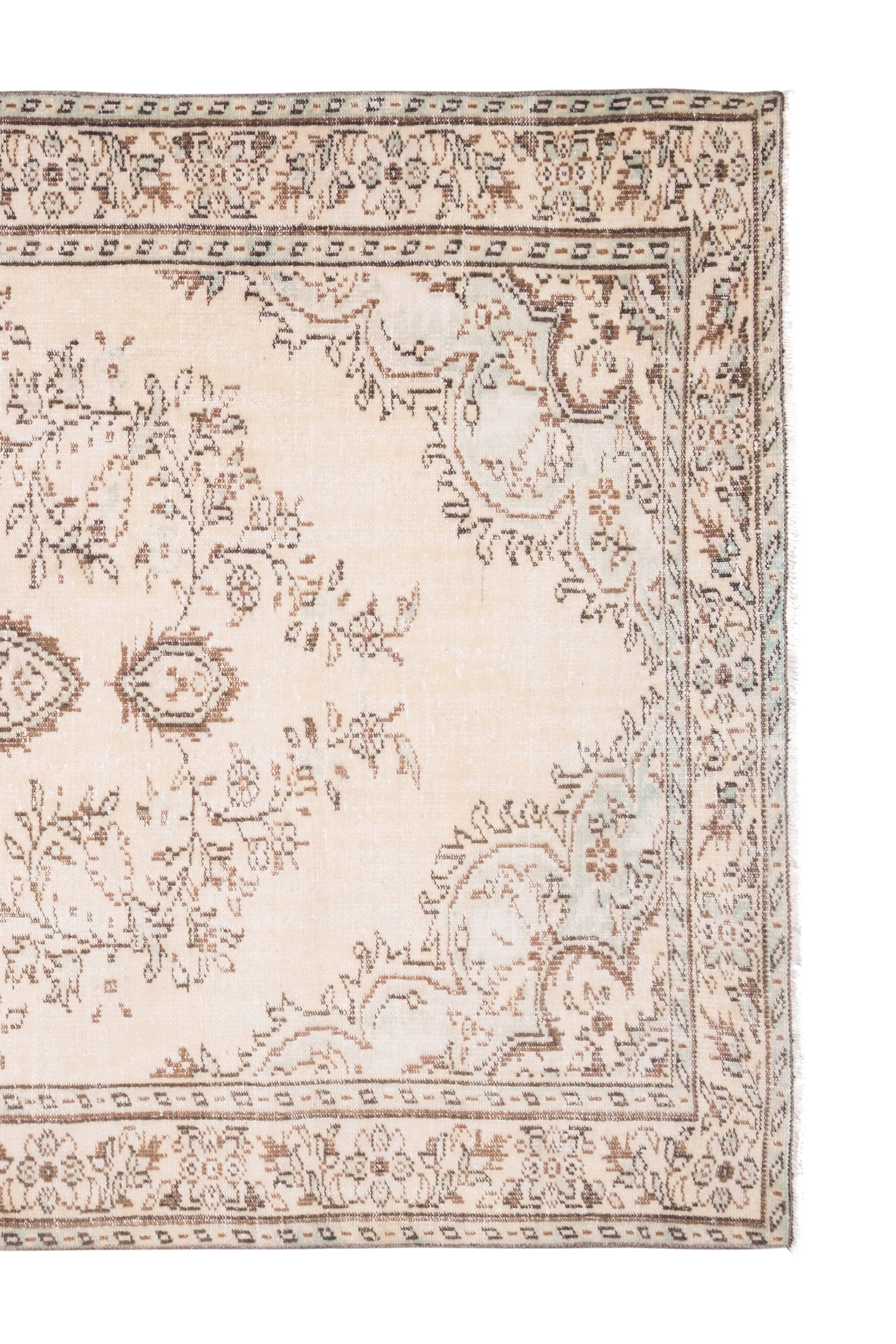 Vintage Turkish Kars Oushak Rug 6' x 9'8''